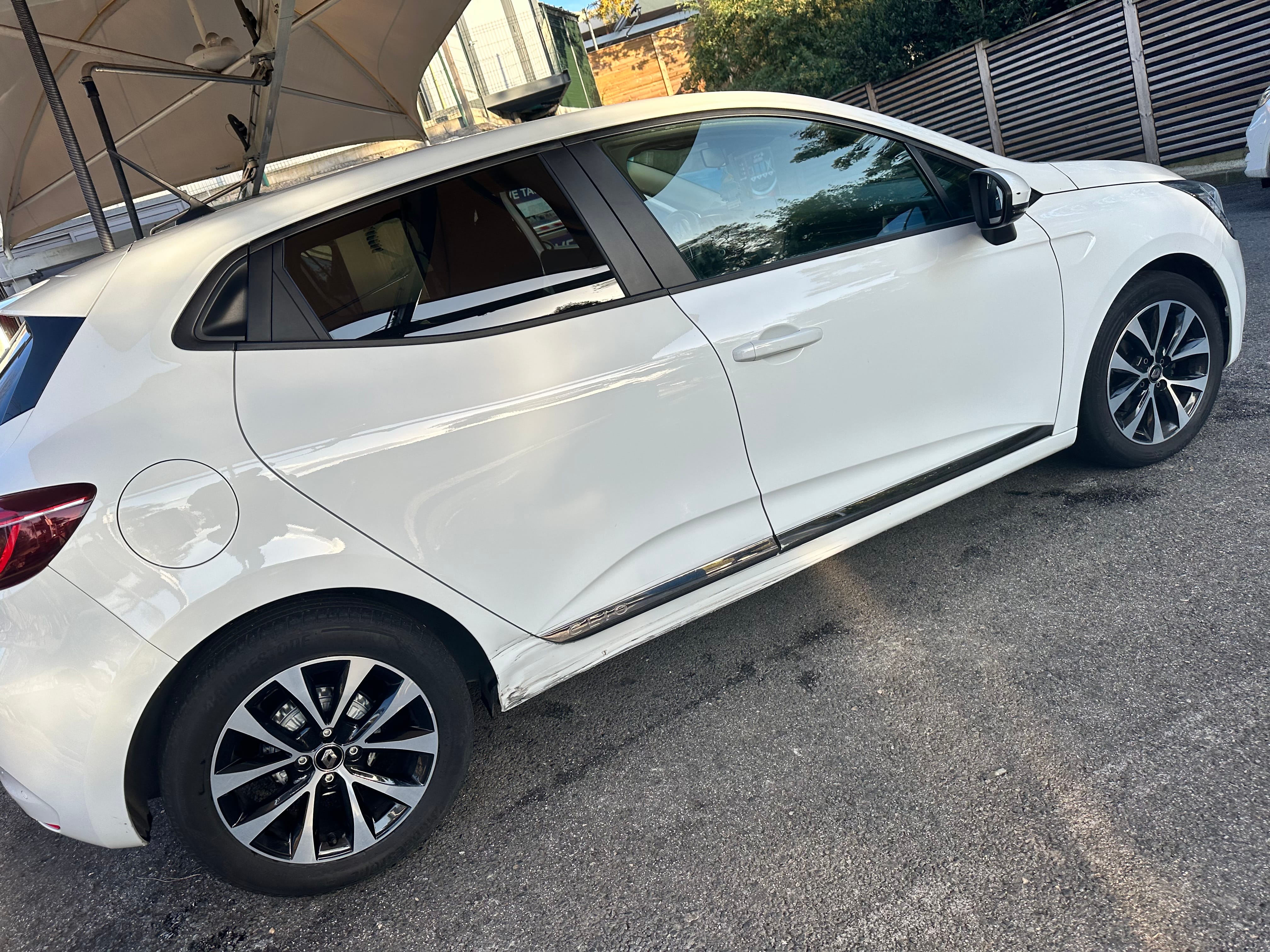 Renault Clio avec Climatisation