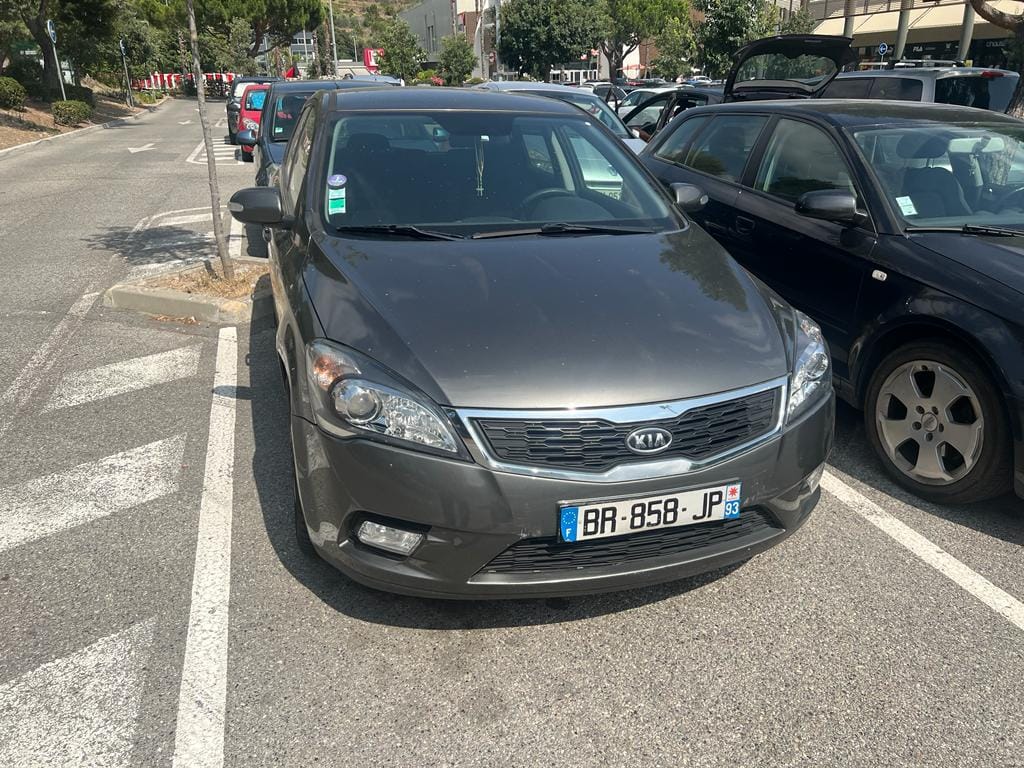 Kia Cee'd avec Siège bébé