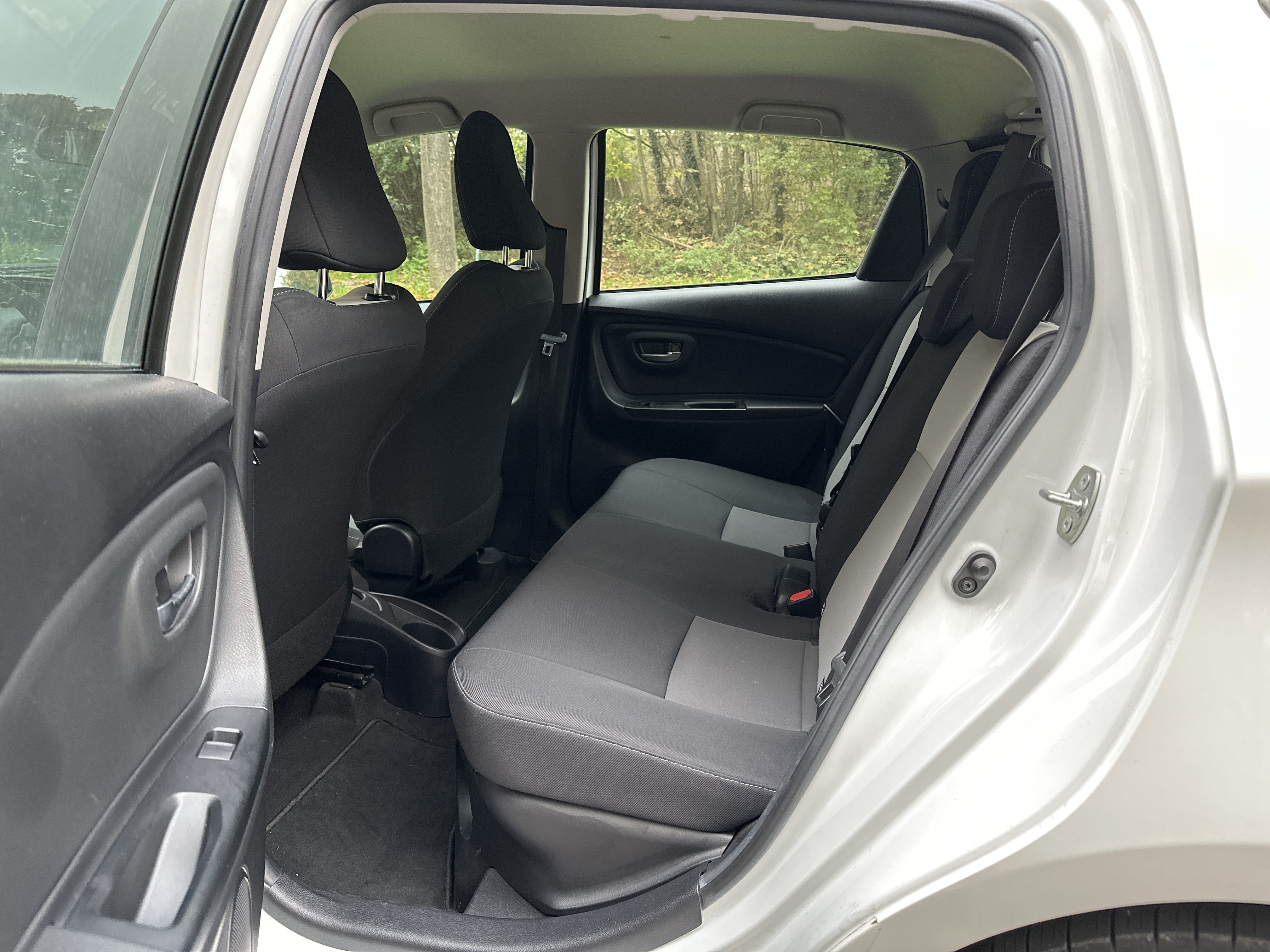 Toyota Yaris Hybride avec Entrée audio / iPod