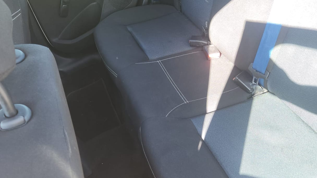 Peugeot 208 avec Apple CarPlay