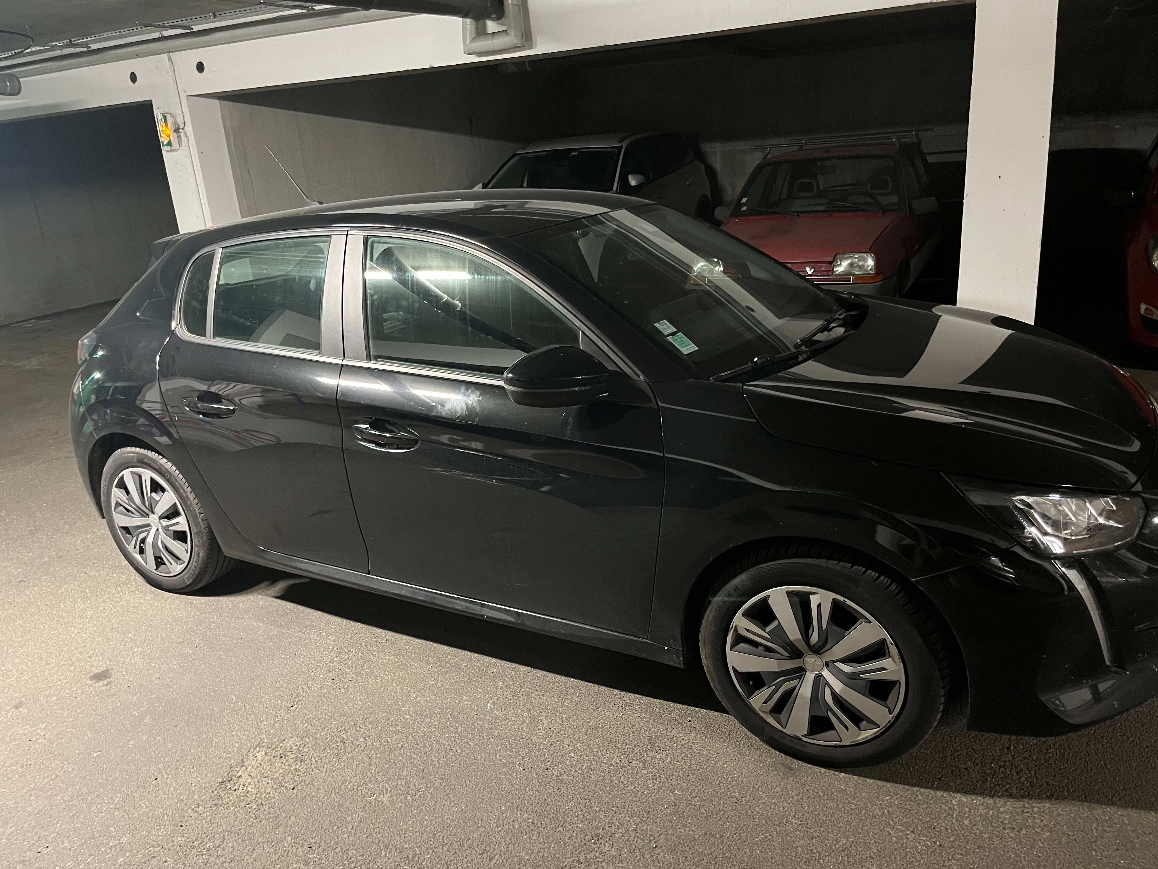 Peugeot 208, 2020, Essence 98