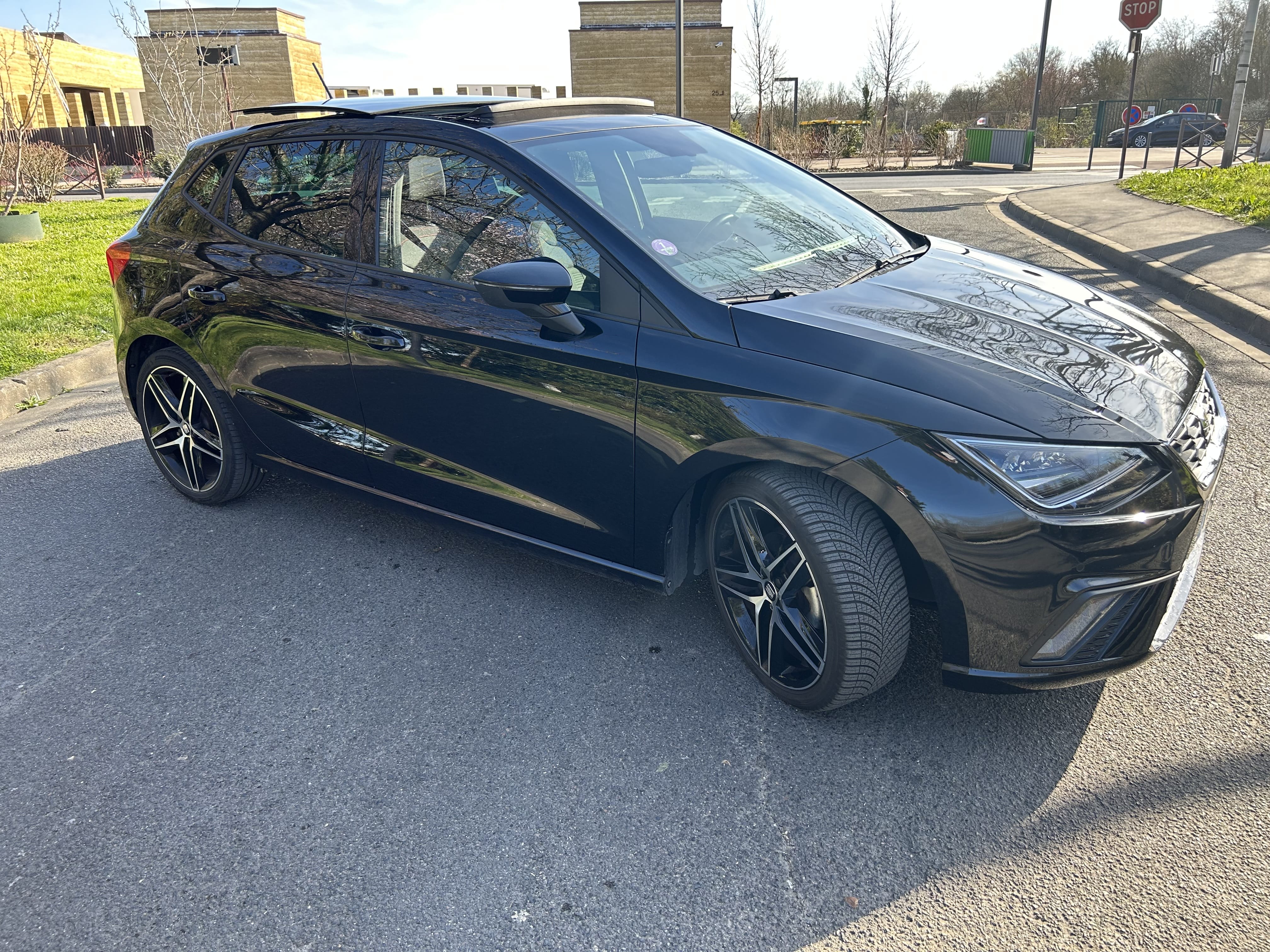 Seat Ibiza, 2021, Essence 95, automatique