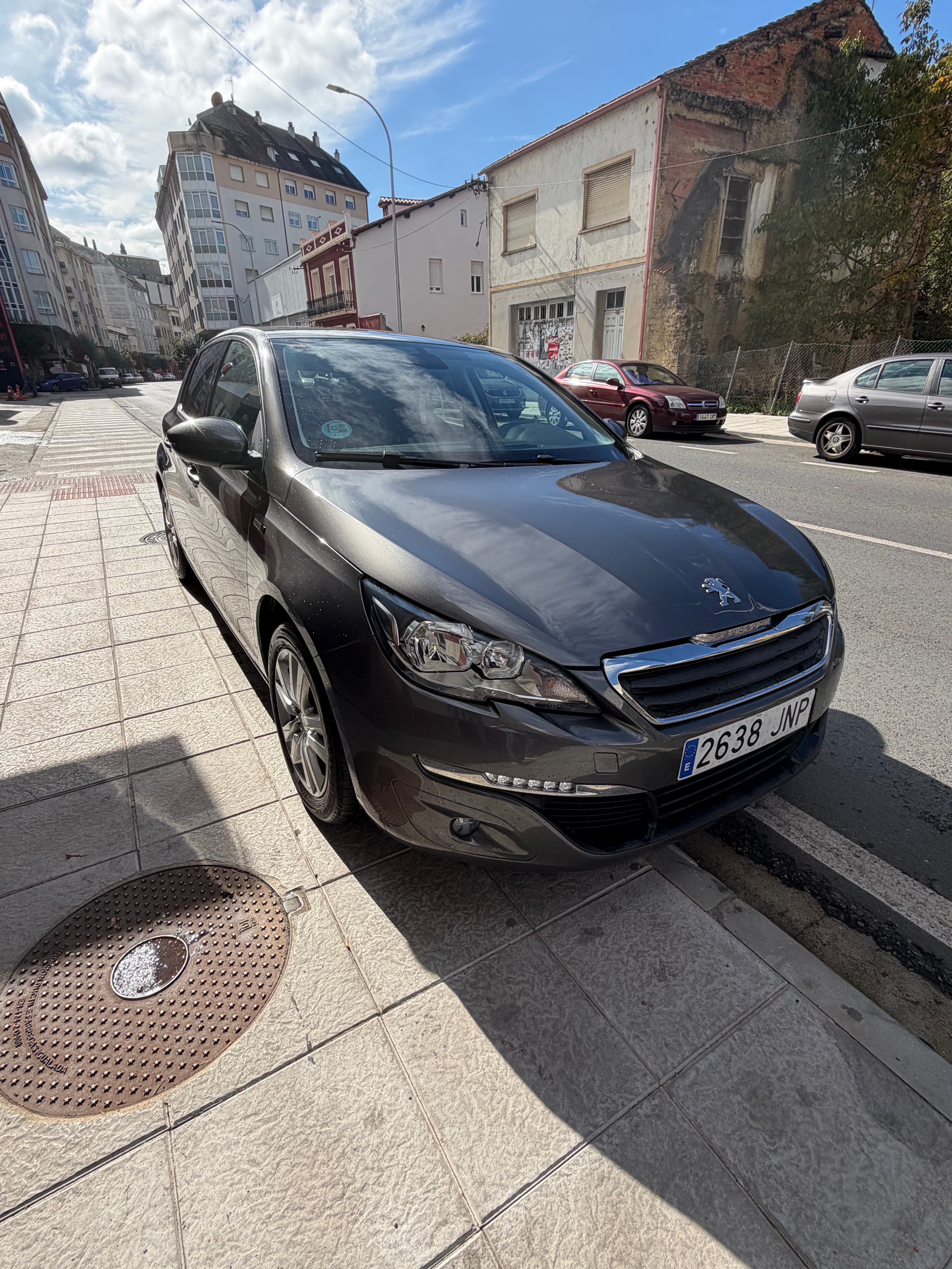 Peugeot 308 con Aire acondicionado