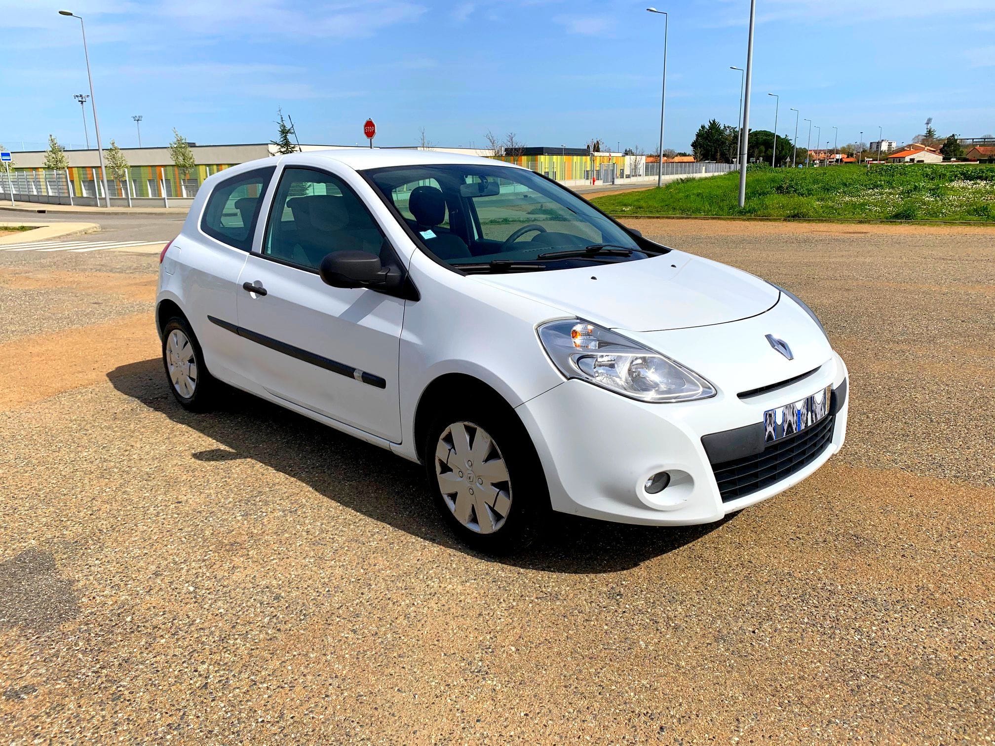 Renault Clio (CV554HM) met Airco