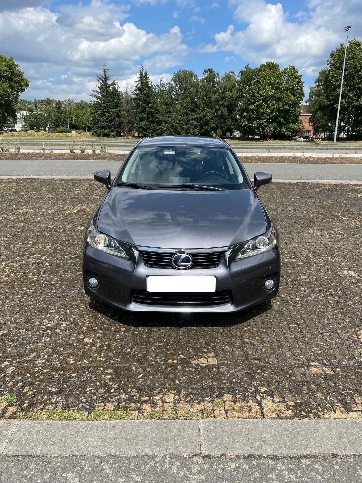 Lexus CT 200h avec Dashcam
