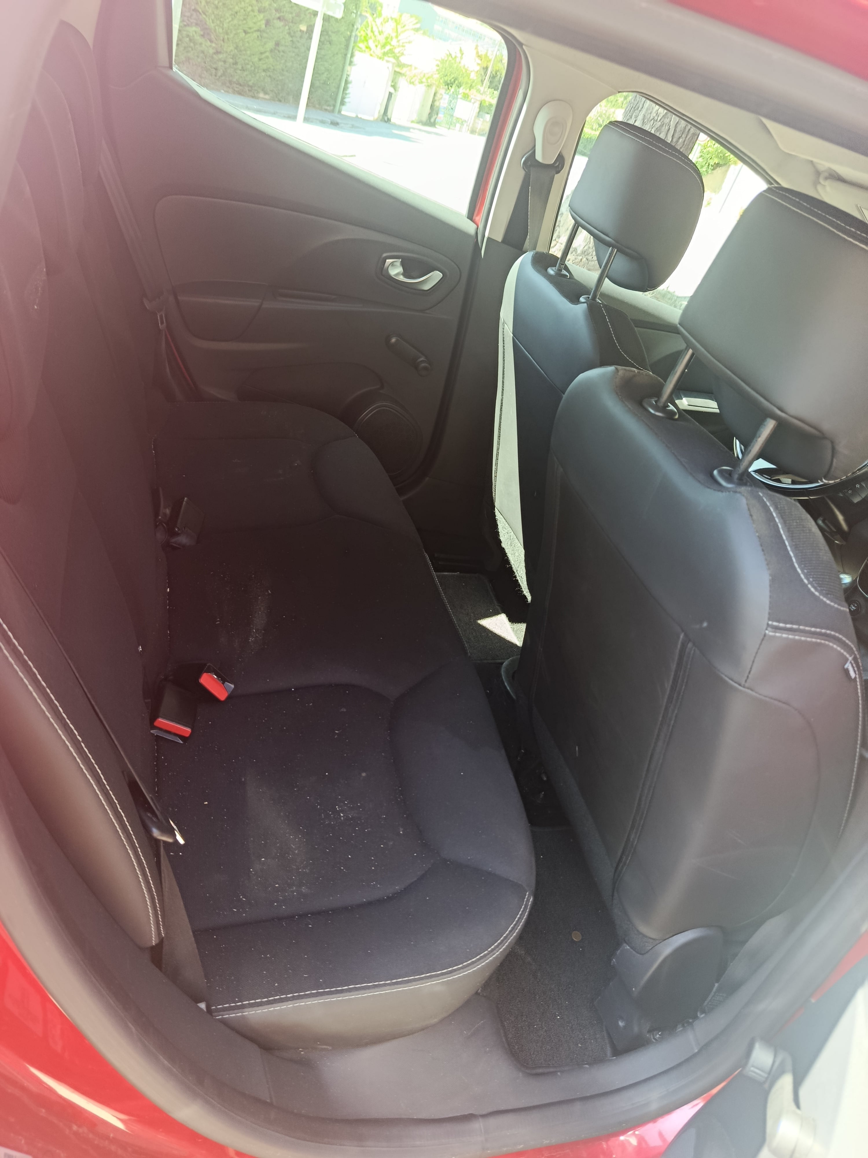 Renault Clio avec GPS