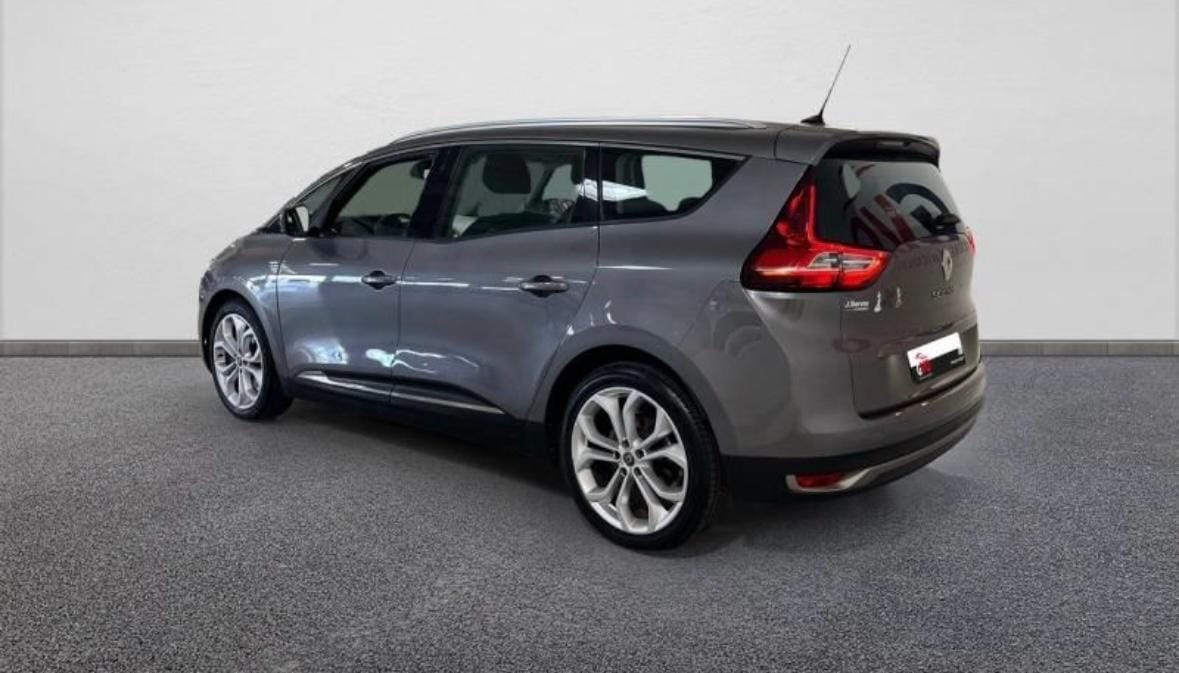 Renault Grand Scenic avec Climatisation