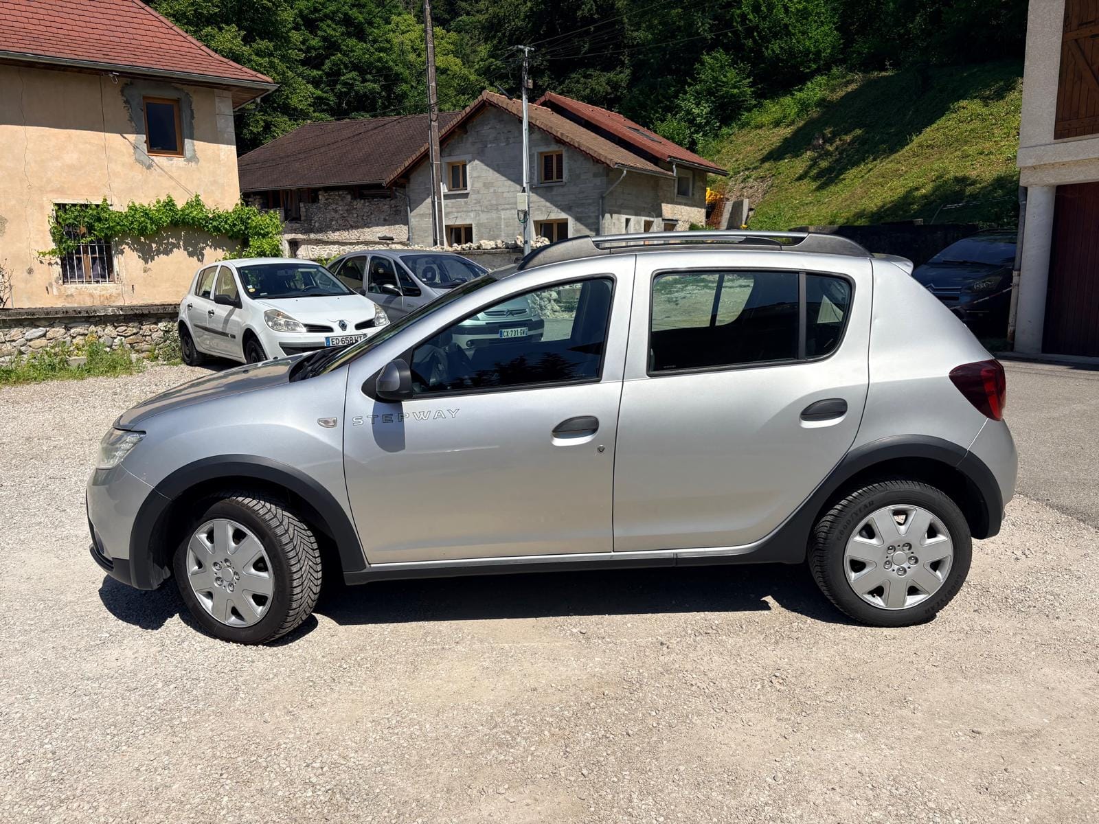Dacia Sandero avec Climatisation