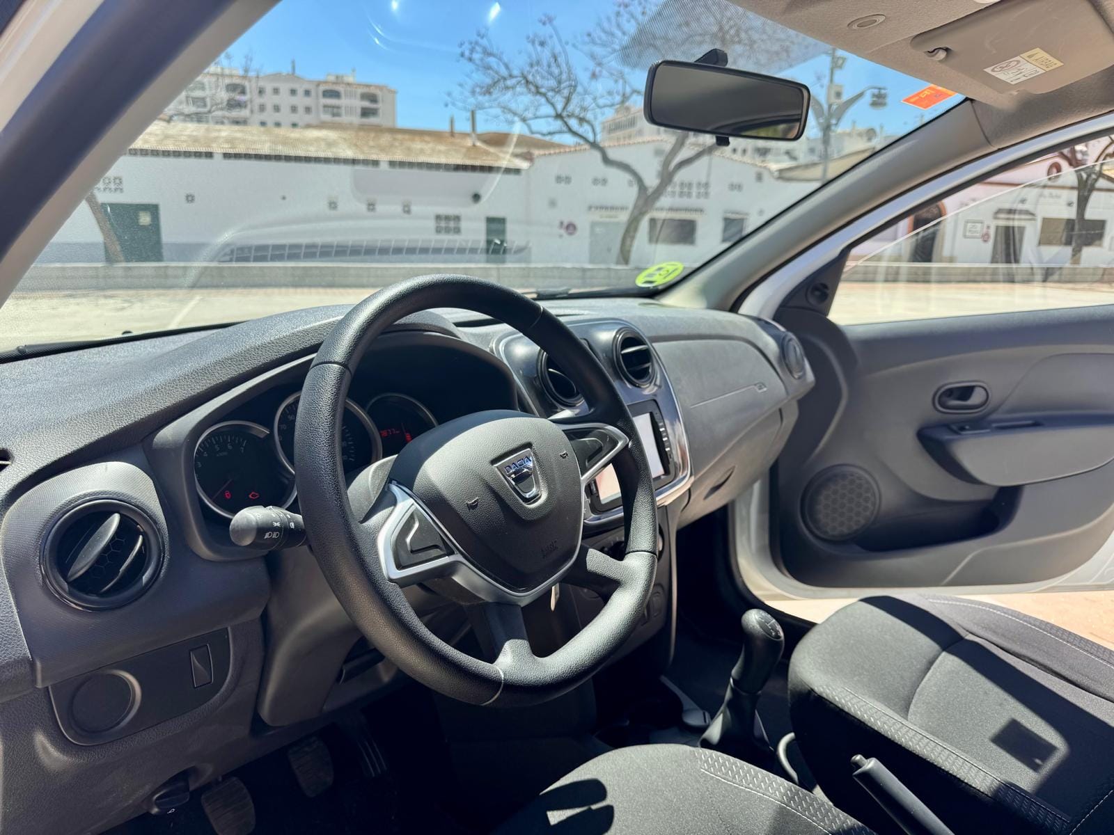 Dacia Logan con Puertos de carga USB