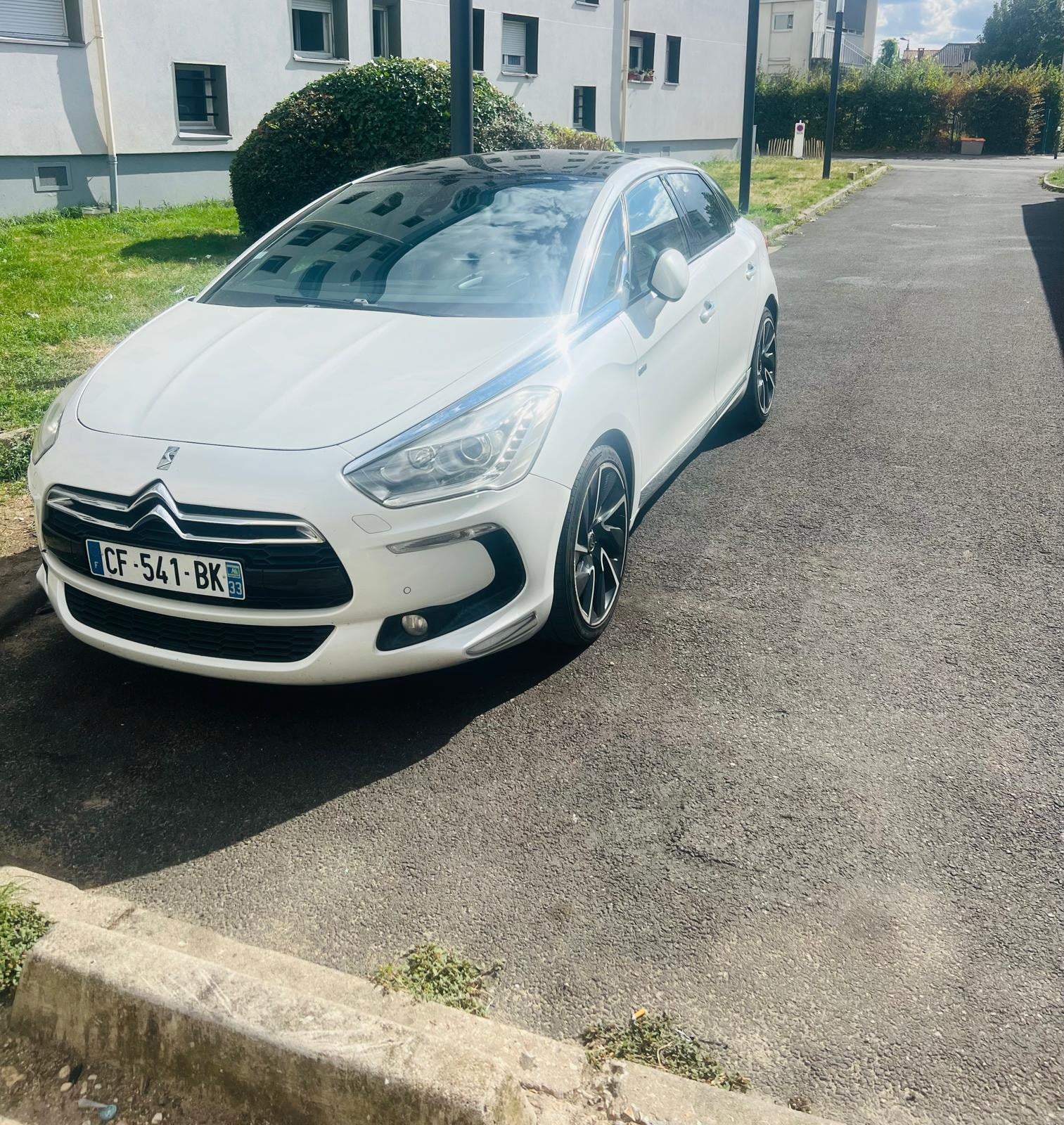 Citroen DS5 avec Quatre roues motrices
