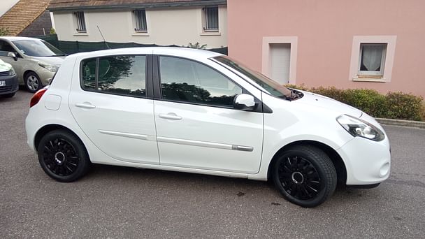 Renault Clio III Alizé avec Climatisation