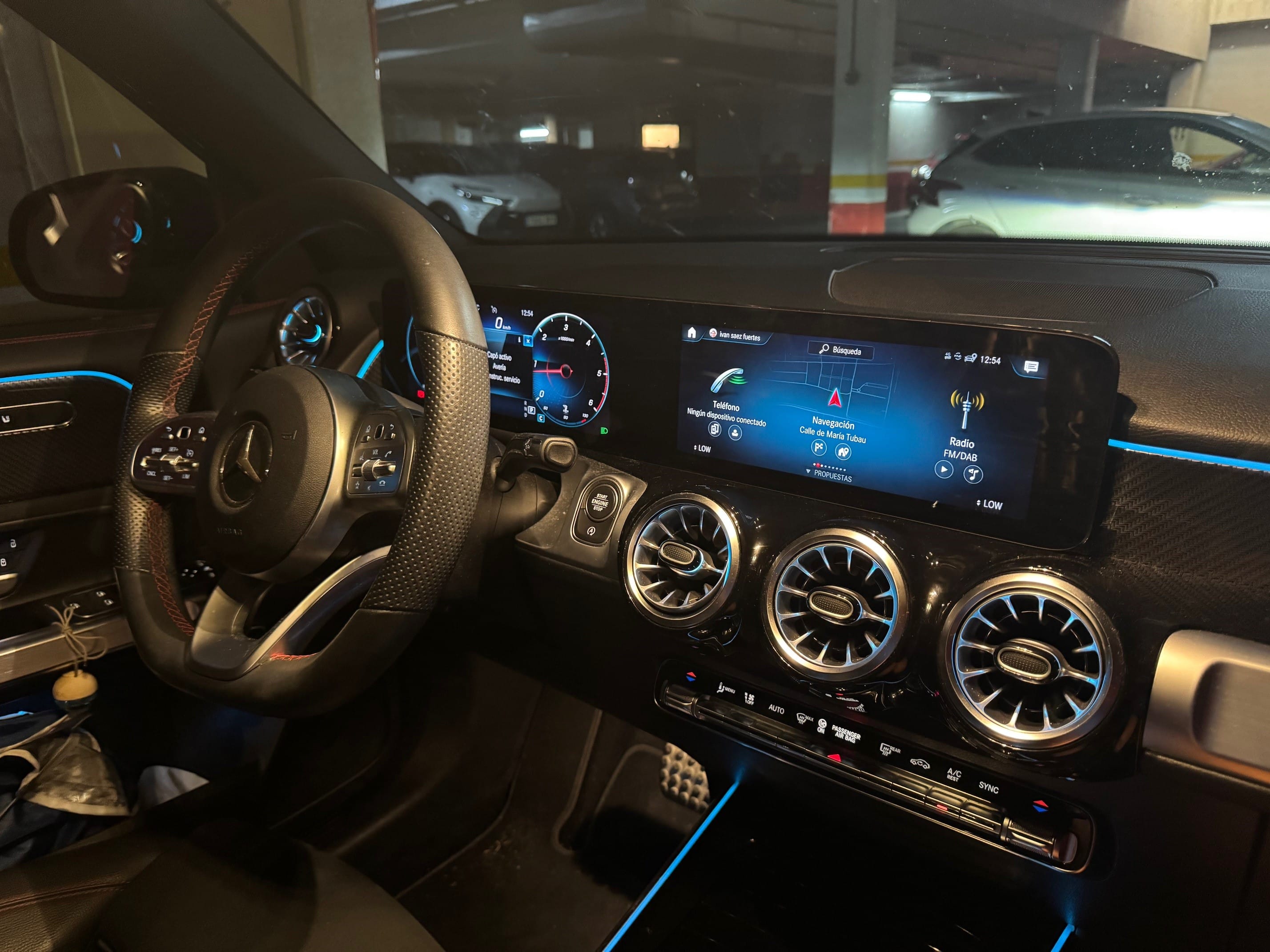 Mercedes-Benz GLB 250 con Control de velocidad