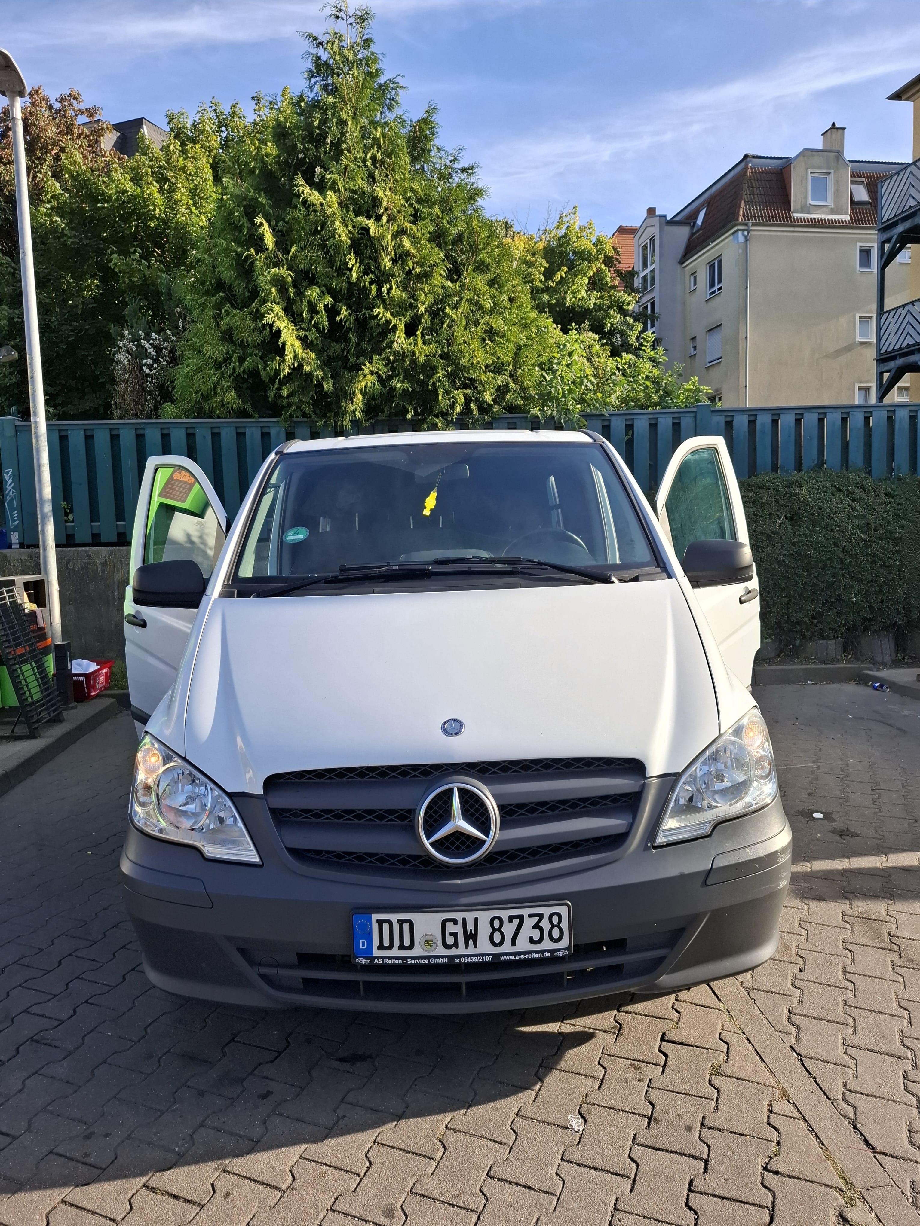 Mercedes-Benz Vito Tourer 110 CDI mit Bluetooth-Audio
