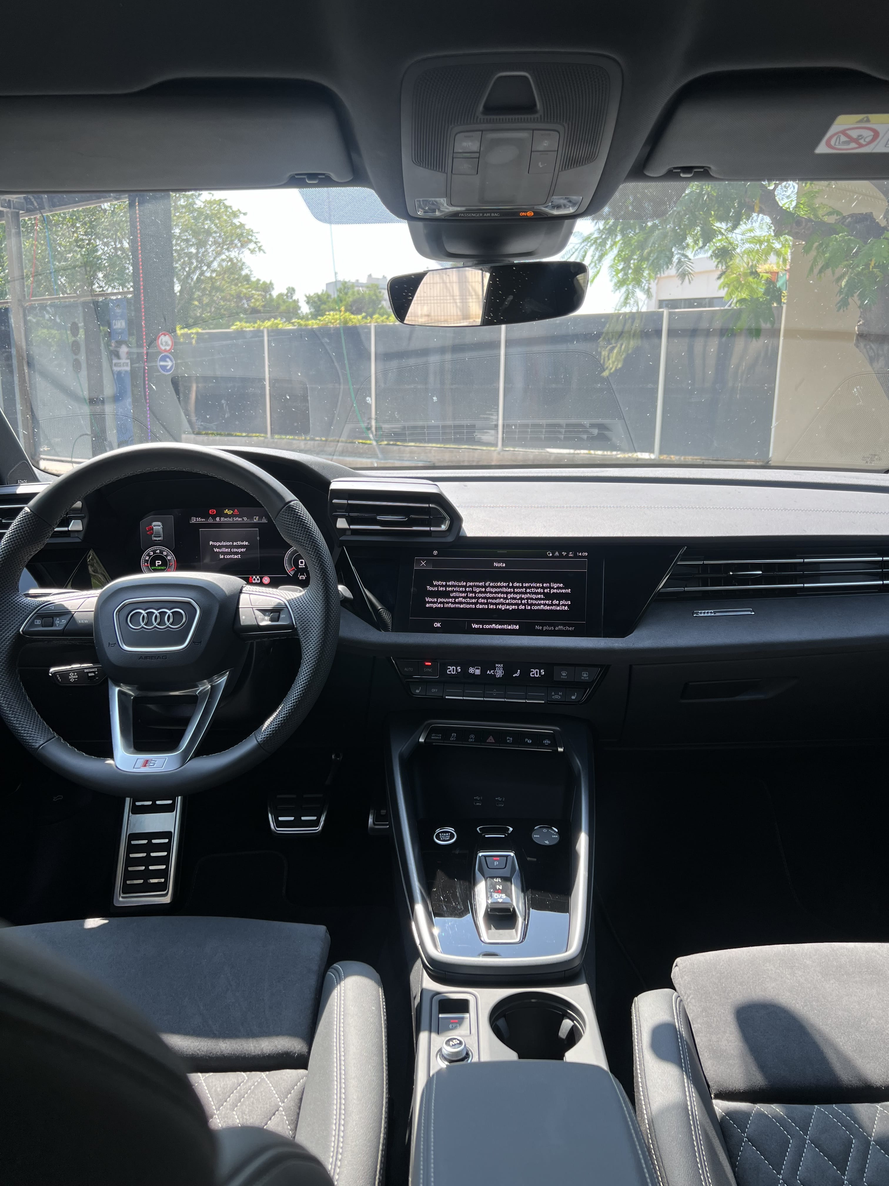 Audi A3 TFSI 150 S Tronic 2.0 ( 2025 ) full option met Cruise control