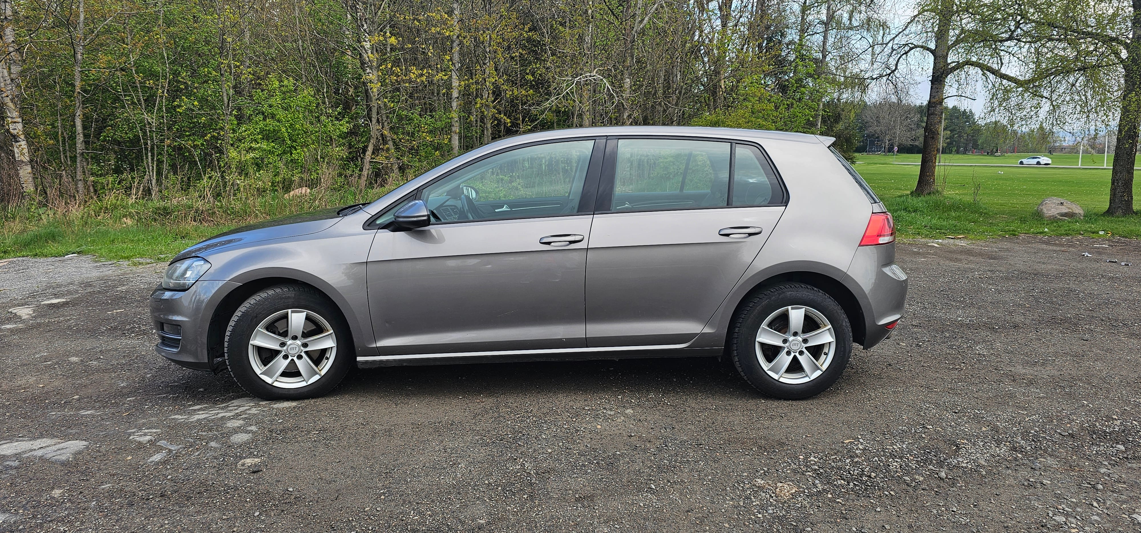 Volkswagen Golf mit Klimaanlage