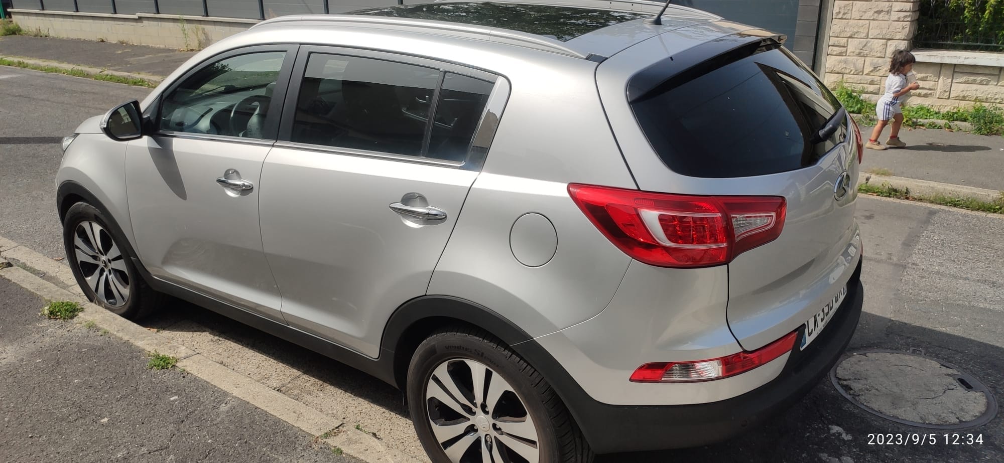 Kia Sportage Premium - intérieur cuir - toit ouvrant panoramique avec Régulateur de vitesse