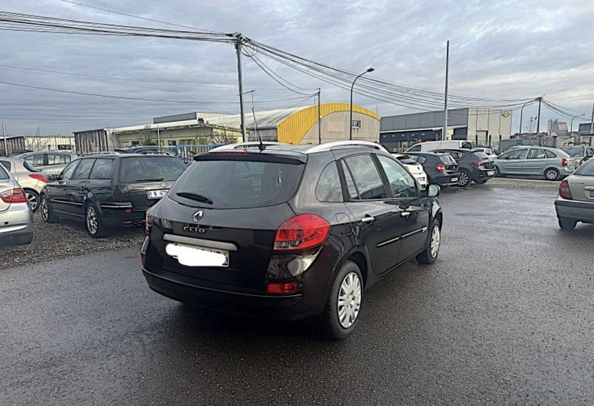 Renault Clio con Control de velocidad