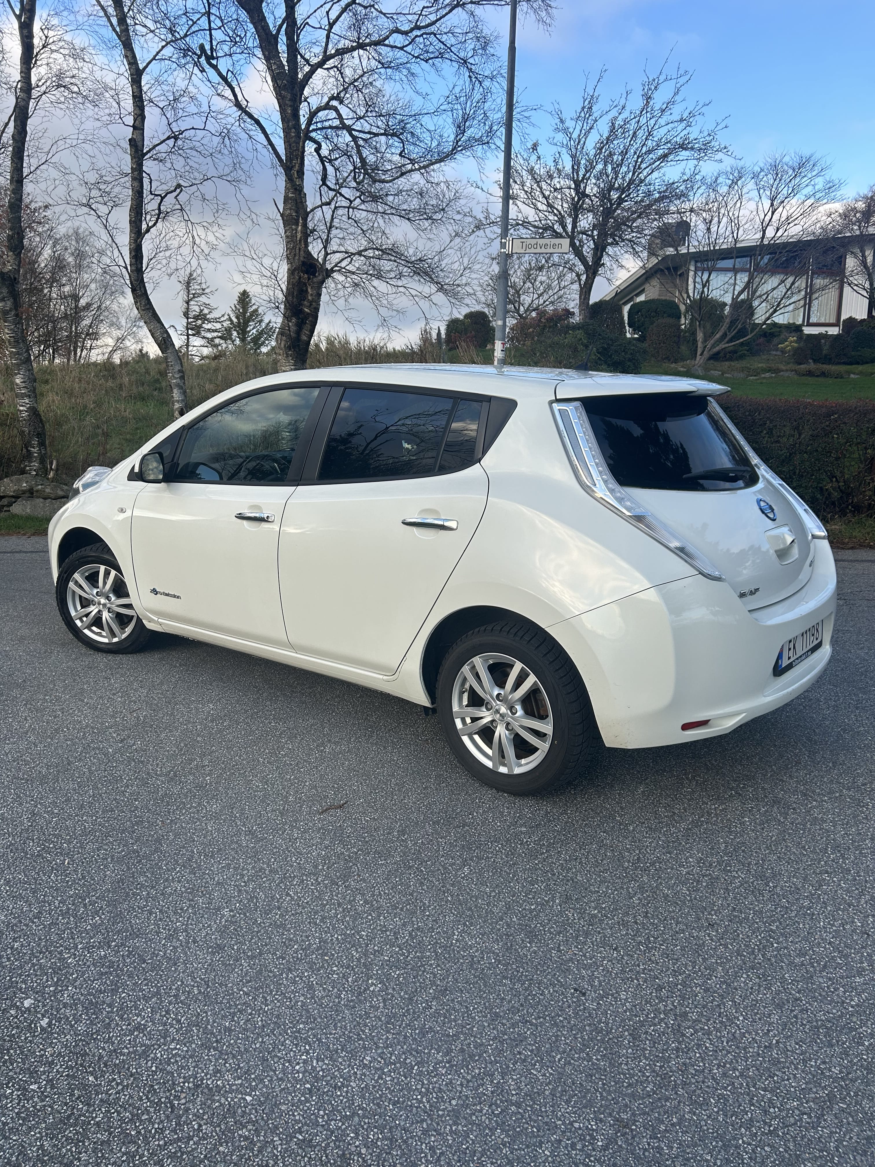 Nissan Leaf with Snow tires