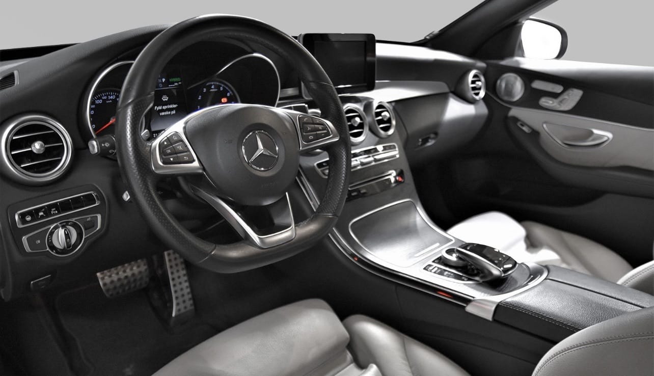 Mercedes C-Klasse med Cruisekontroll