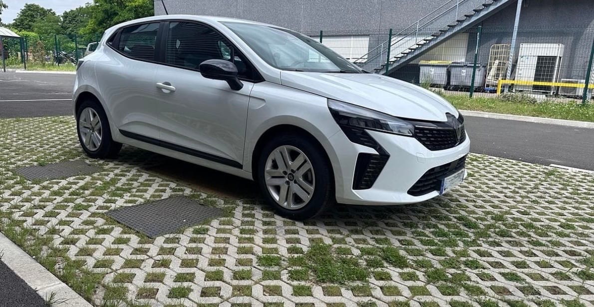 Renault Clio avec Climatisation