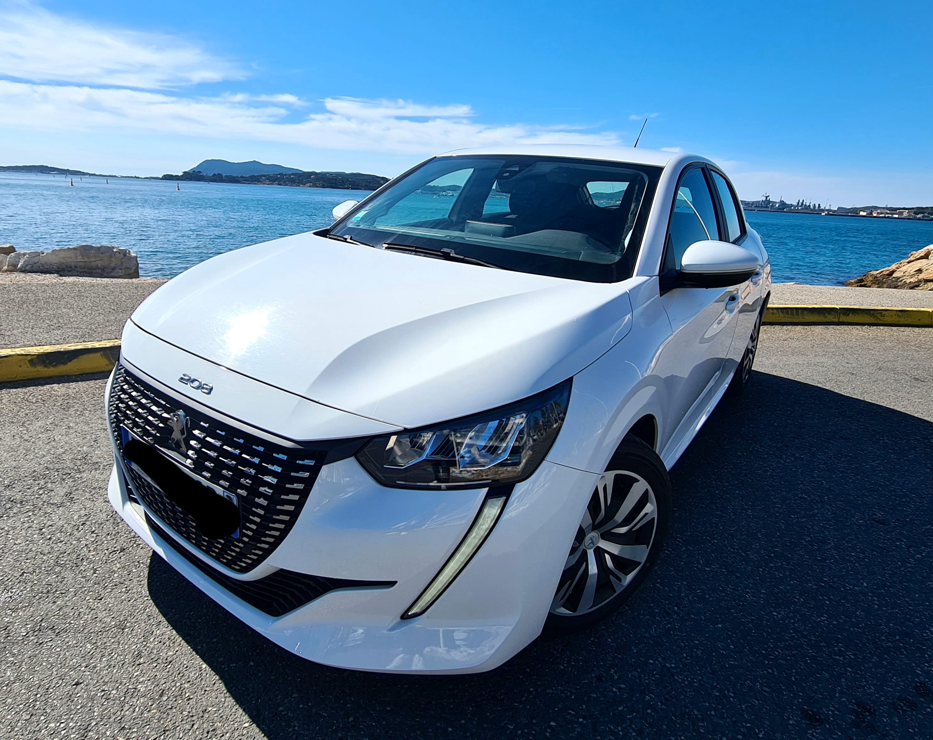 Peugeot 208, 2020, Essence 95