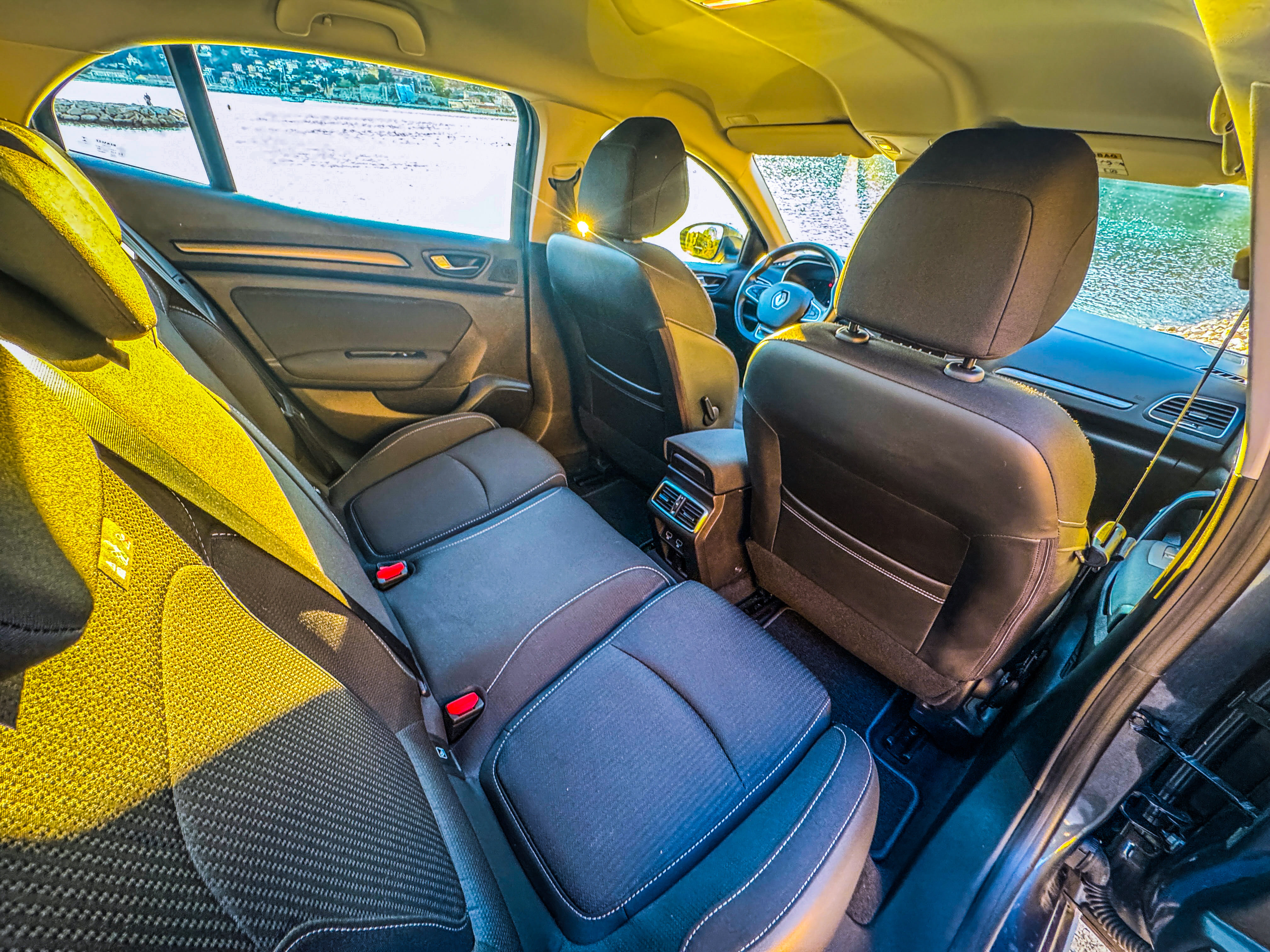 Renault Mégane 932 avec Entrée audio / iPod