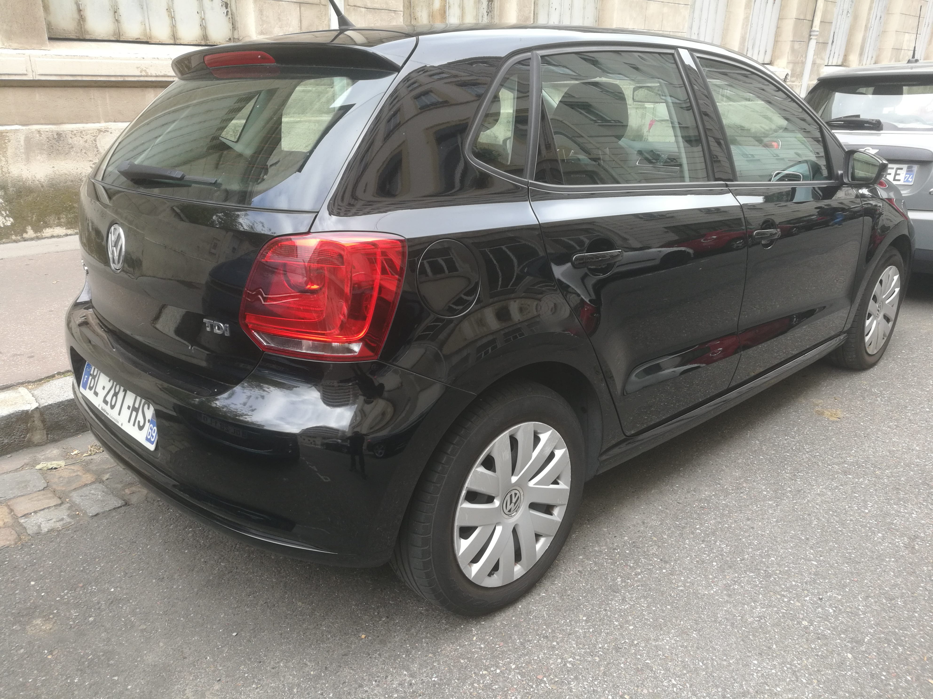 Volkswagen Polo 1.6 TDI mit Schneeketten