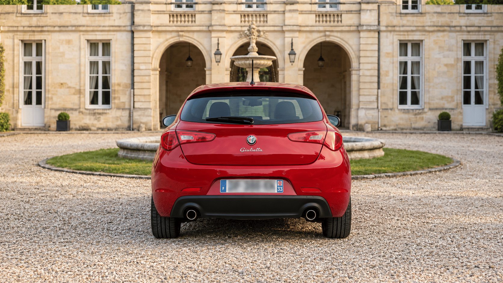 Alfa-Romeo Giulietta mit Navigationsgerät