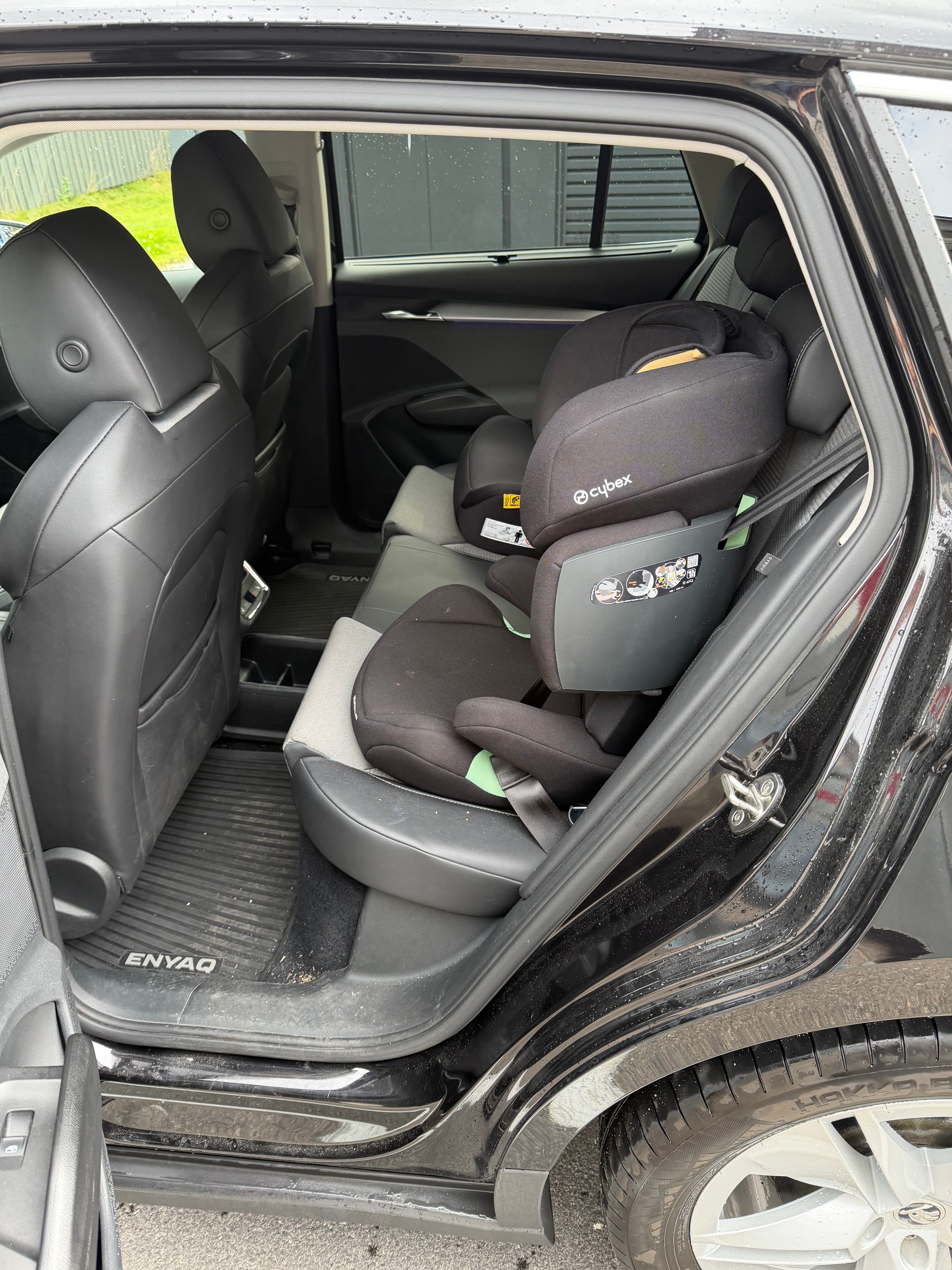 Skoda Enyaq 80 med Bluetooth audio