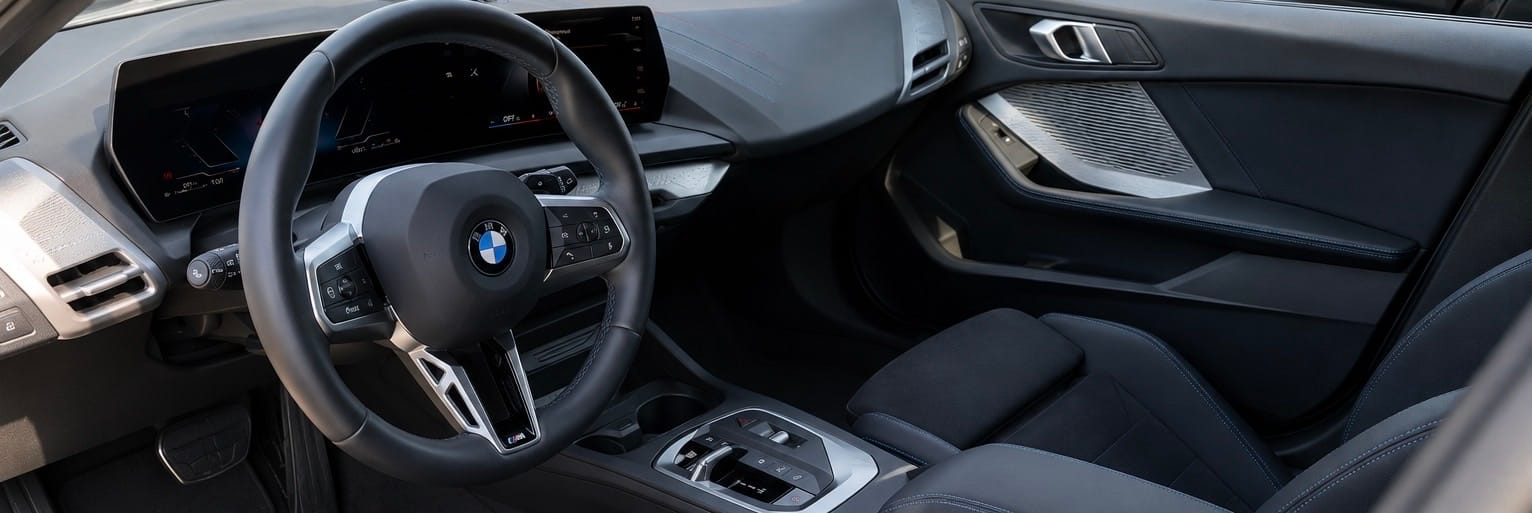BMW Série 1 Hybride avec GPS