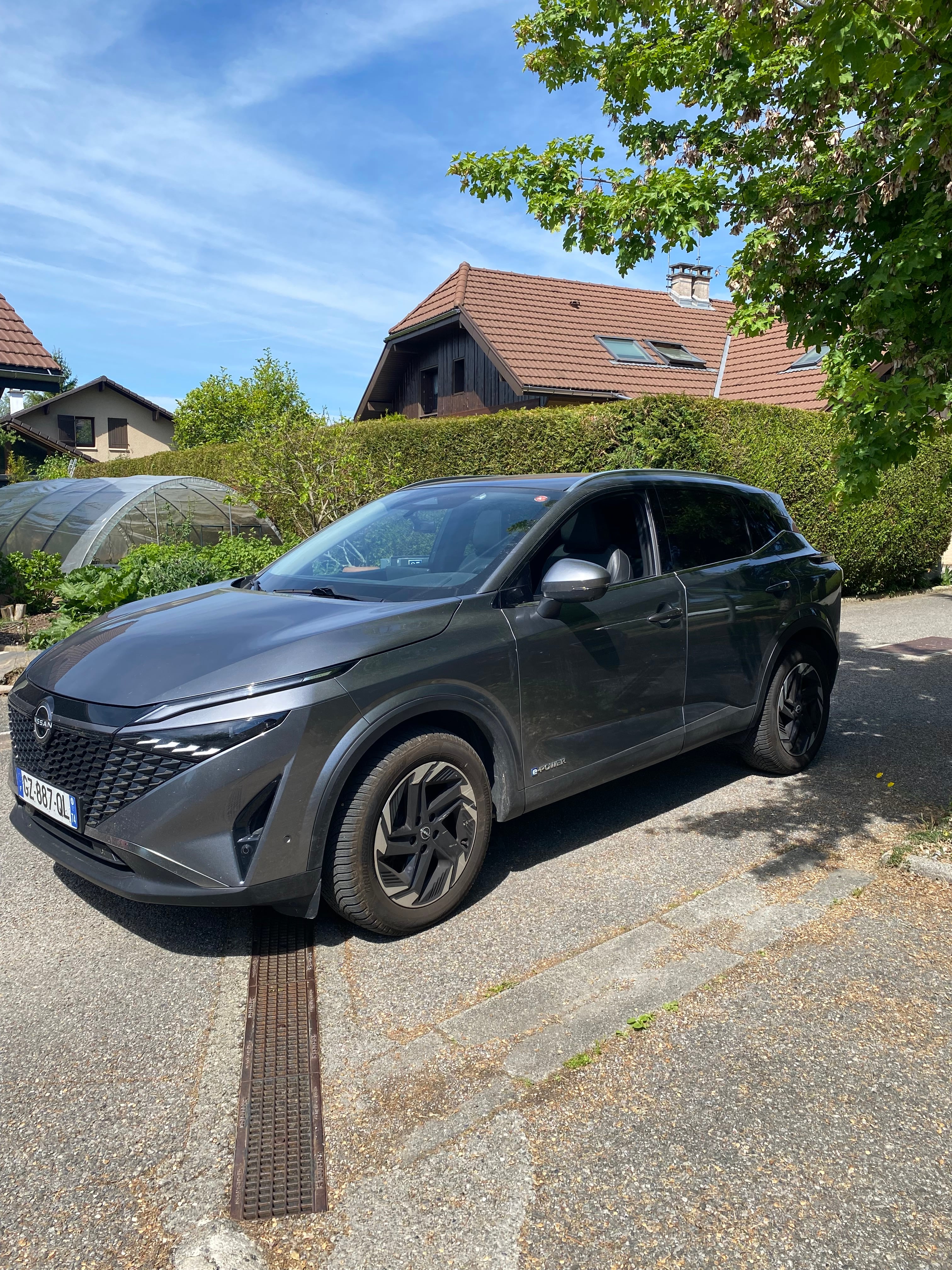 Nissan Qashqai, 2024, Essence 95 / Électrique (hybride), automatique