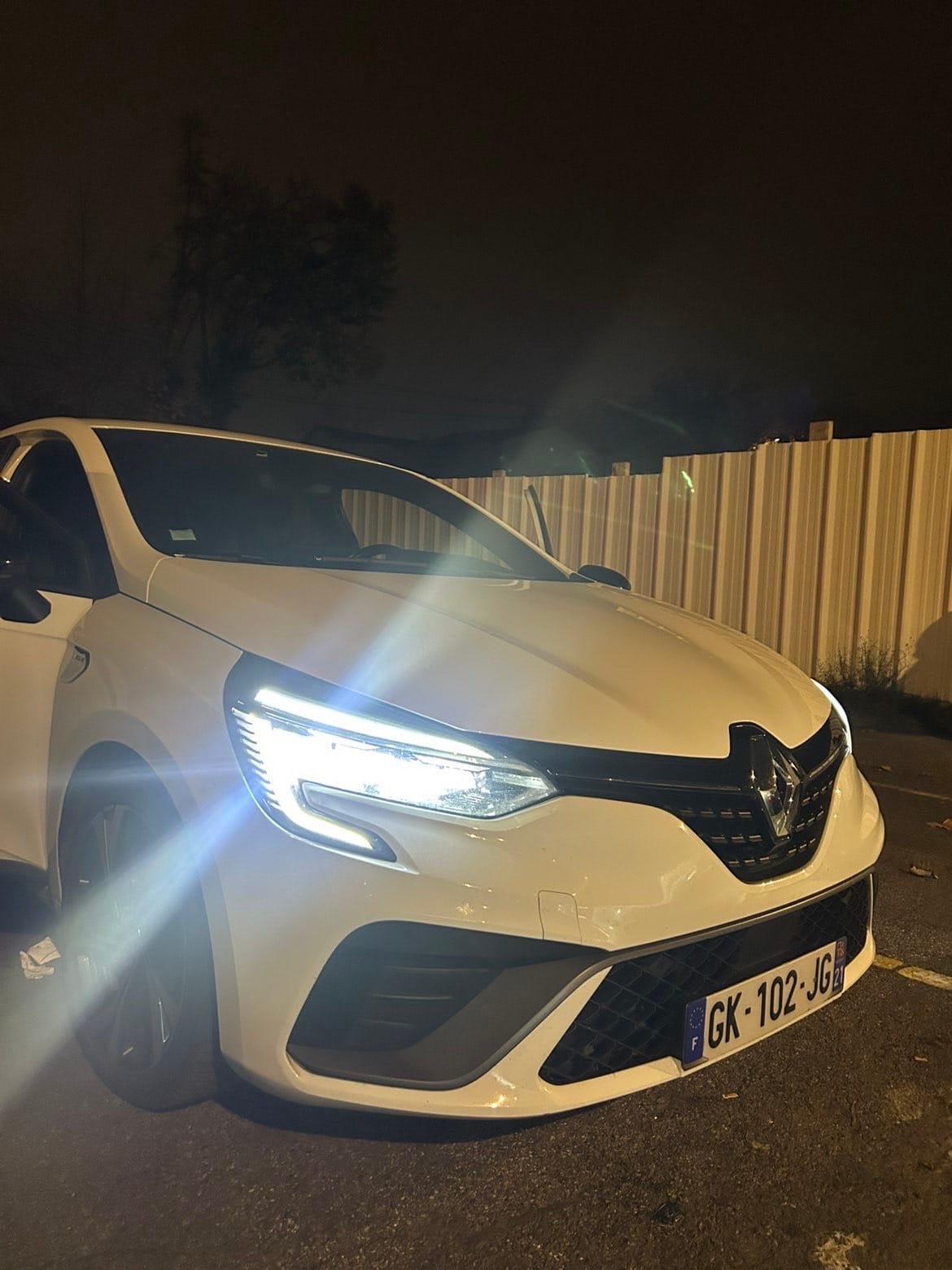 Renault Clio E-tech avec Climatisation