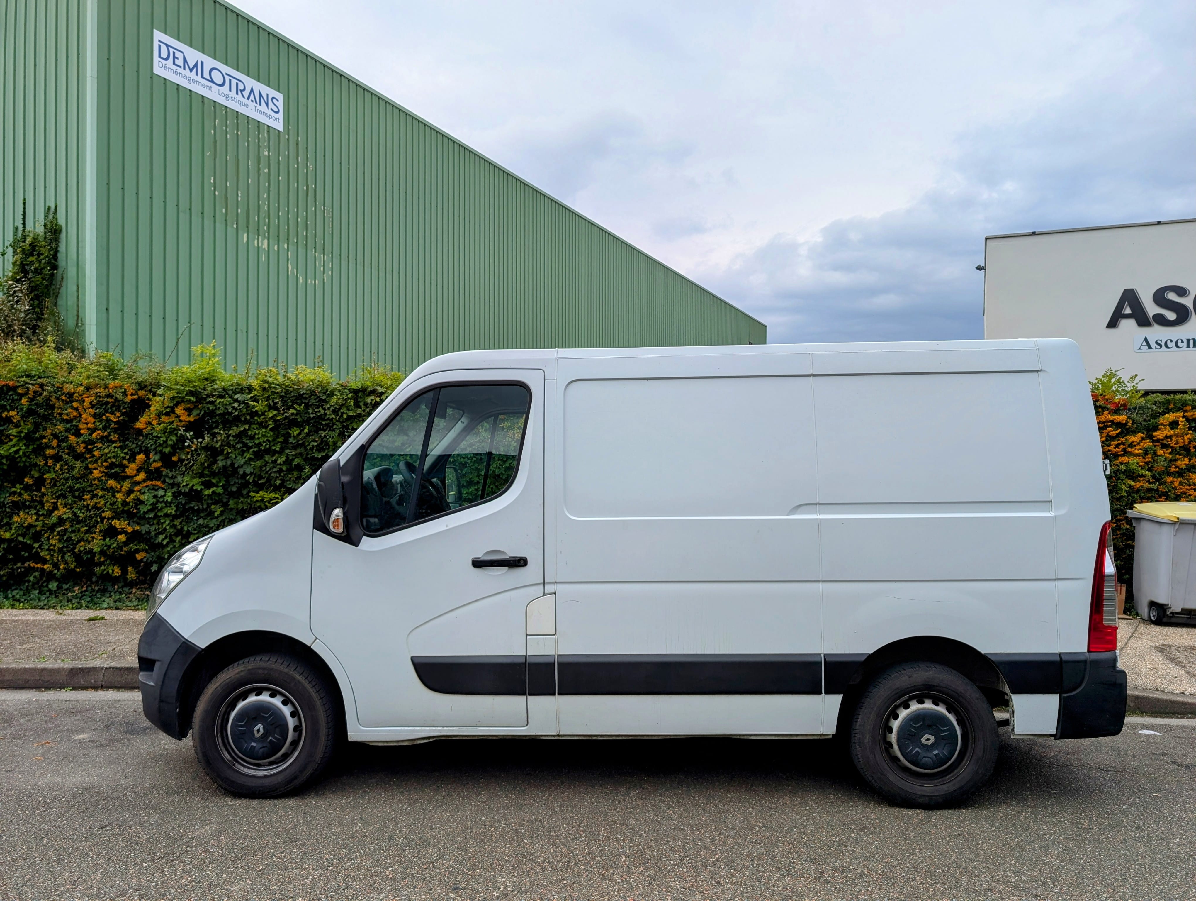 Renault Master Diesel 8m3 avec Régulateur de vitesse