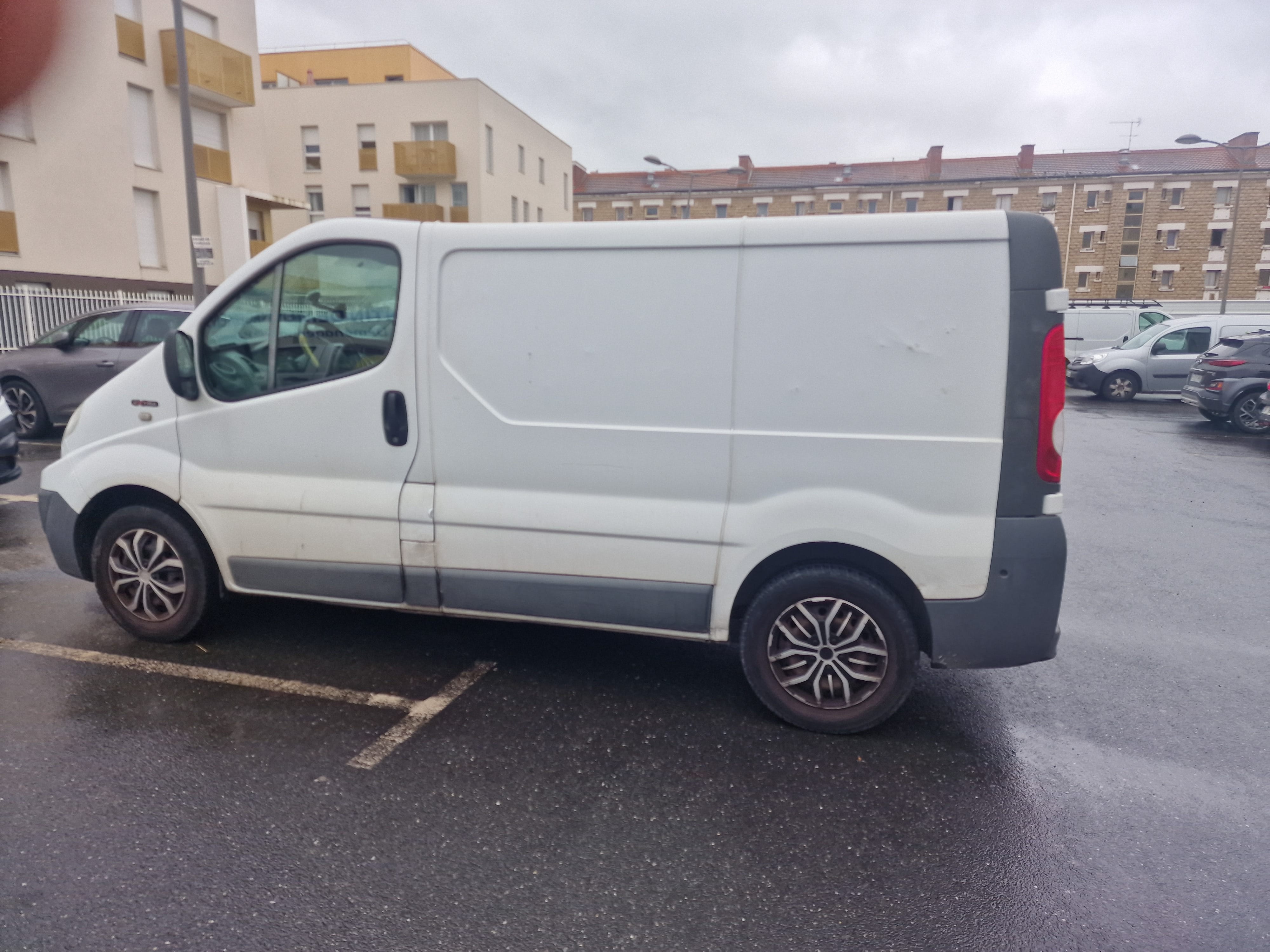 Renault Trafic avec Entrée audio / iPod
