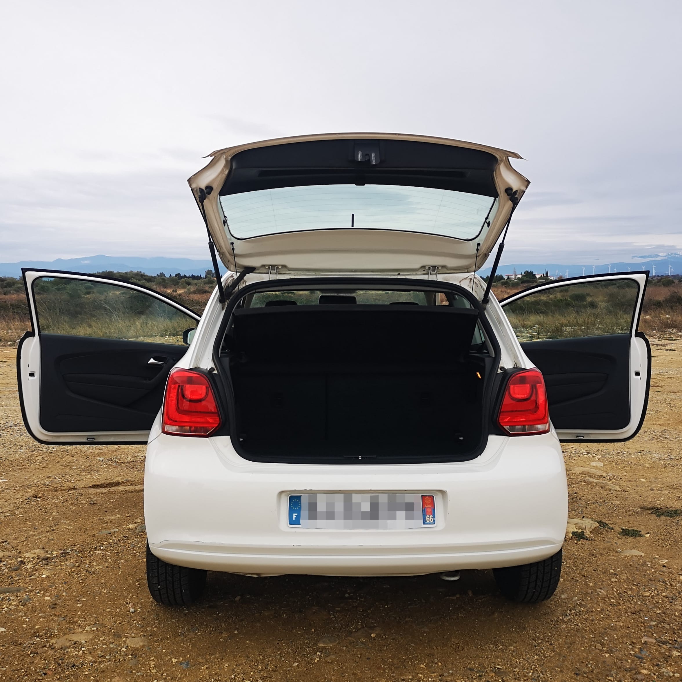 Volkswagen Polo V (essence) - Clim & Bluetooth (par FM)