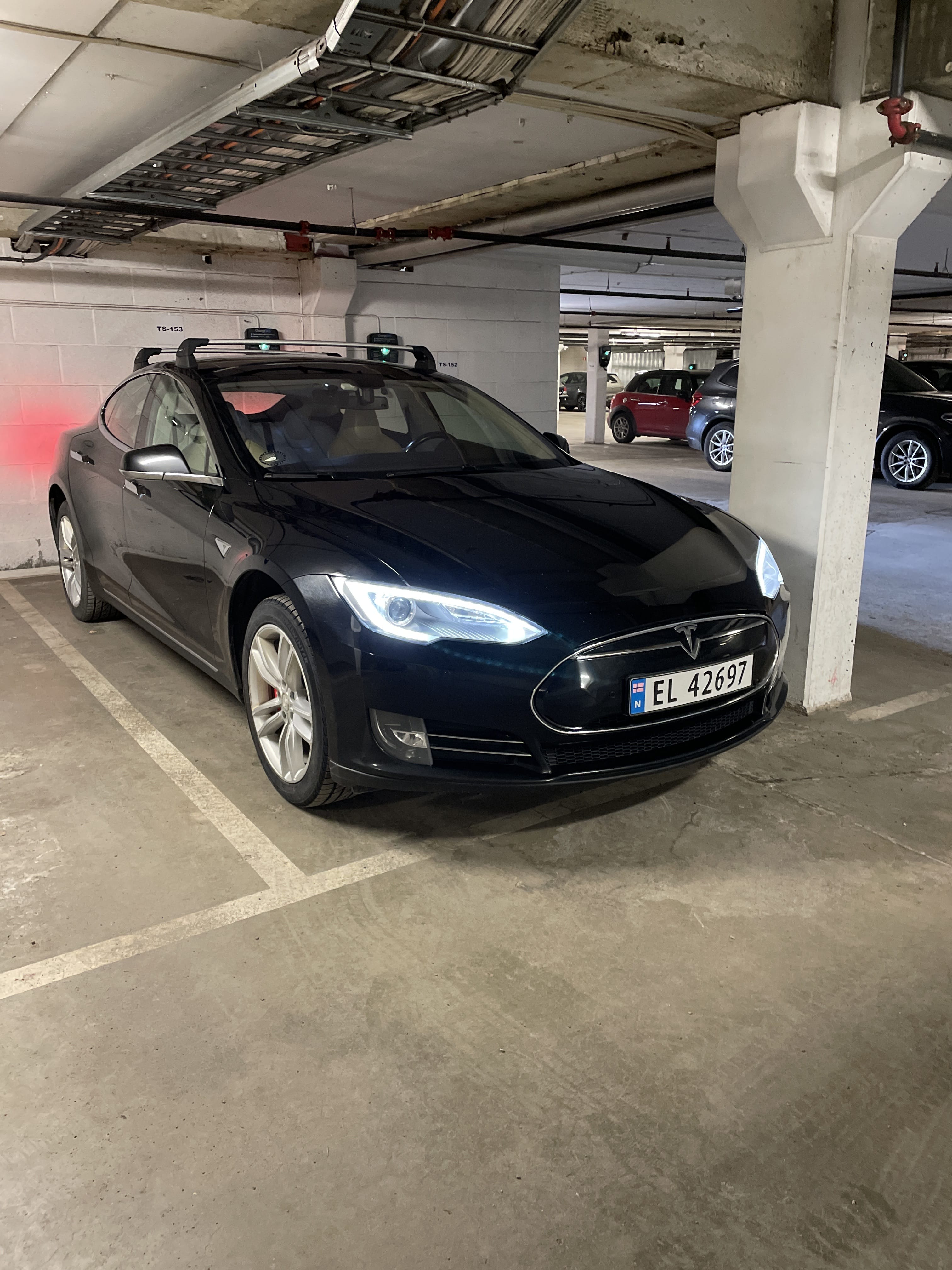 Tesla Model S P85, 2014, Electric, automatic