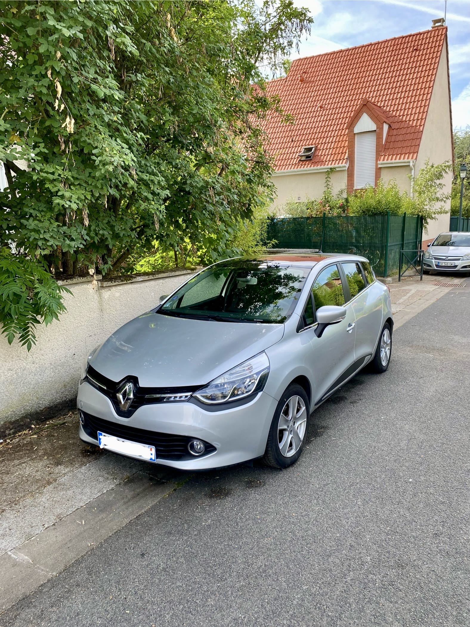 Renault Clio Estate 0.9 TCE 90 Limited Break, 2015, Essence 95