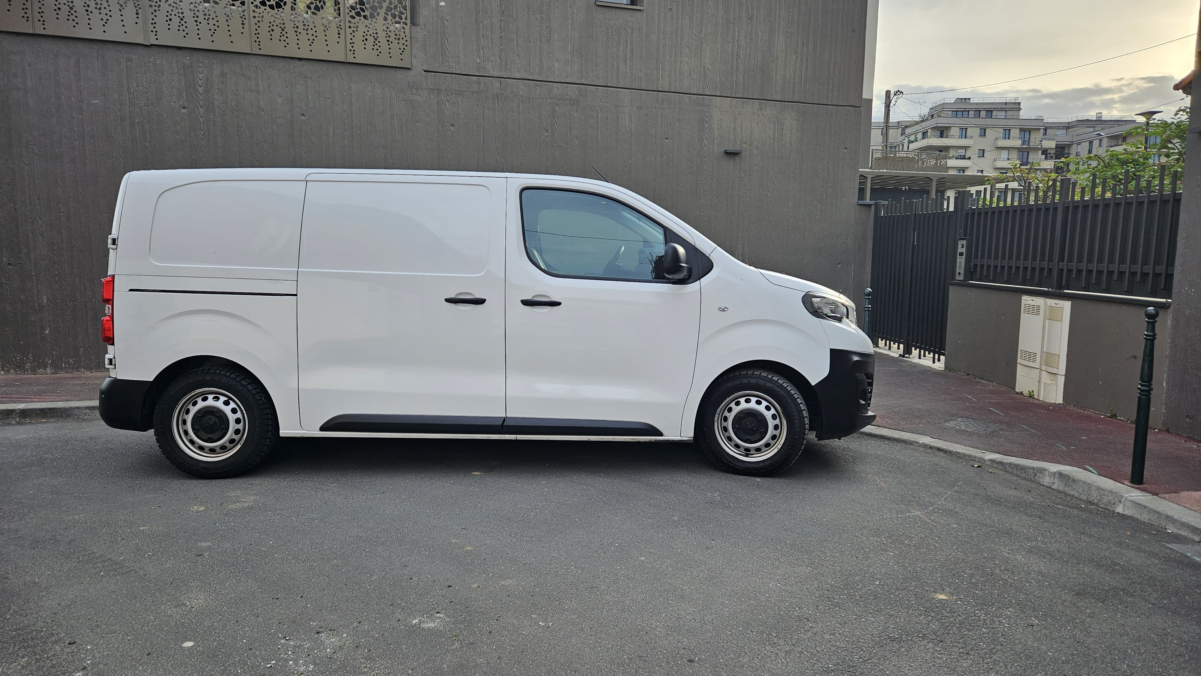 Peugeot Expert avec Climatisation