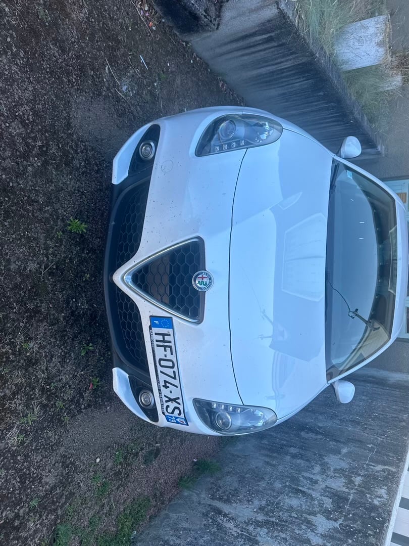 Alfa-Romeo Giulietta avec Climatisation