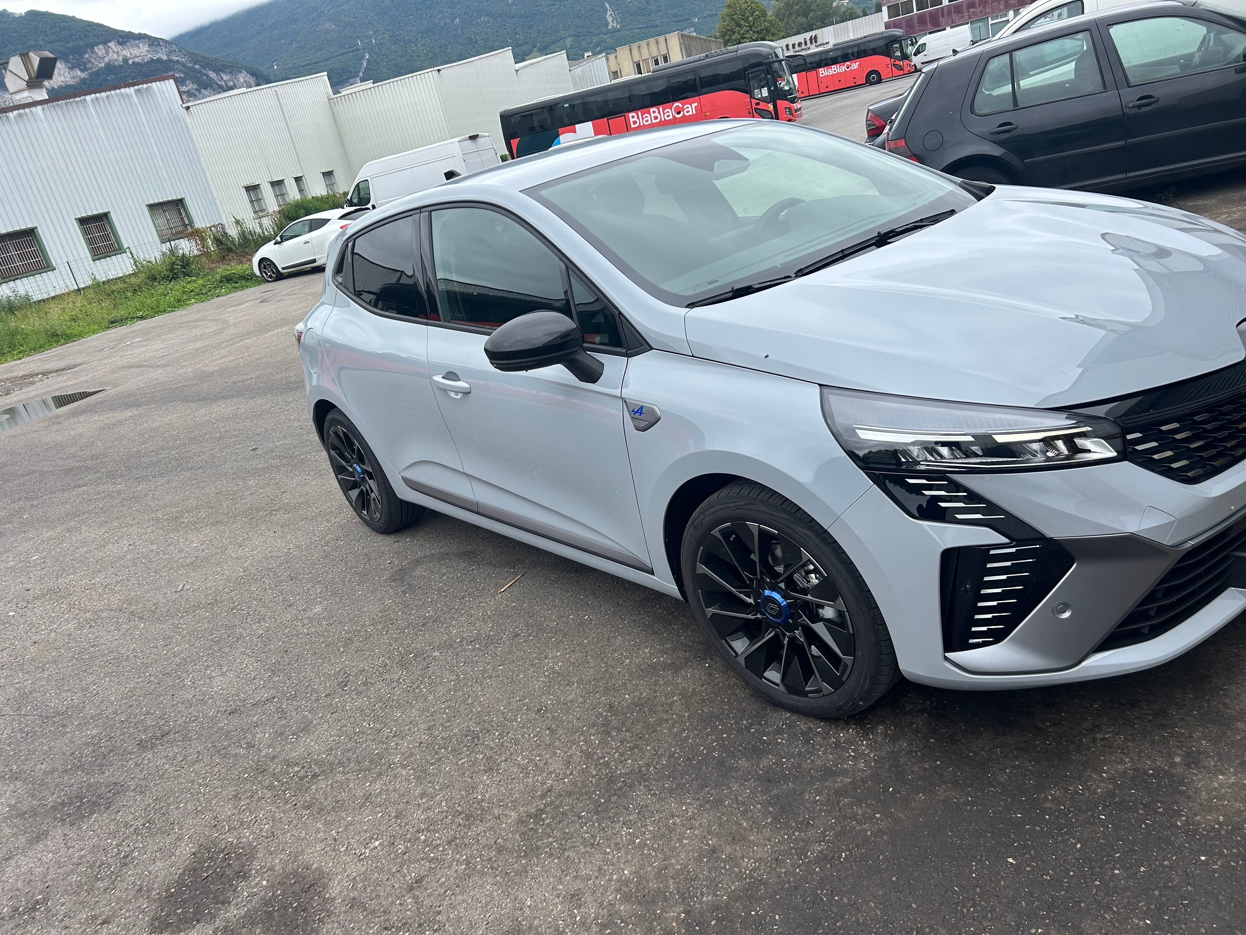 Renault Clio E-tech avec Climatisation