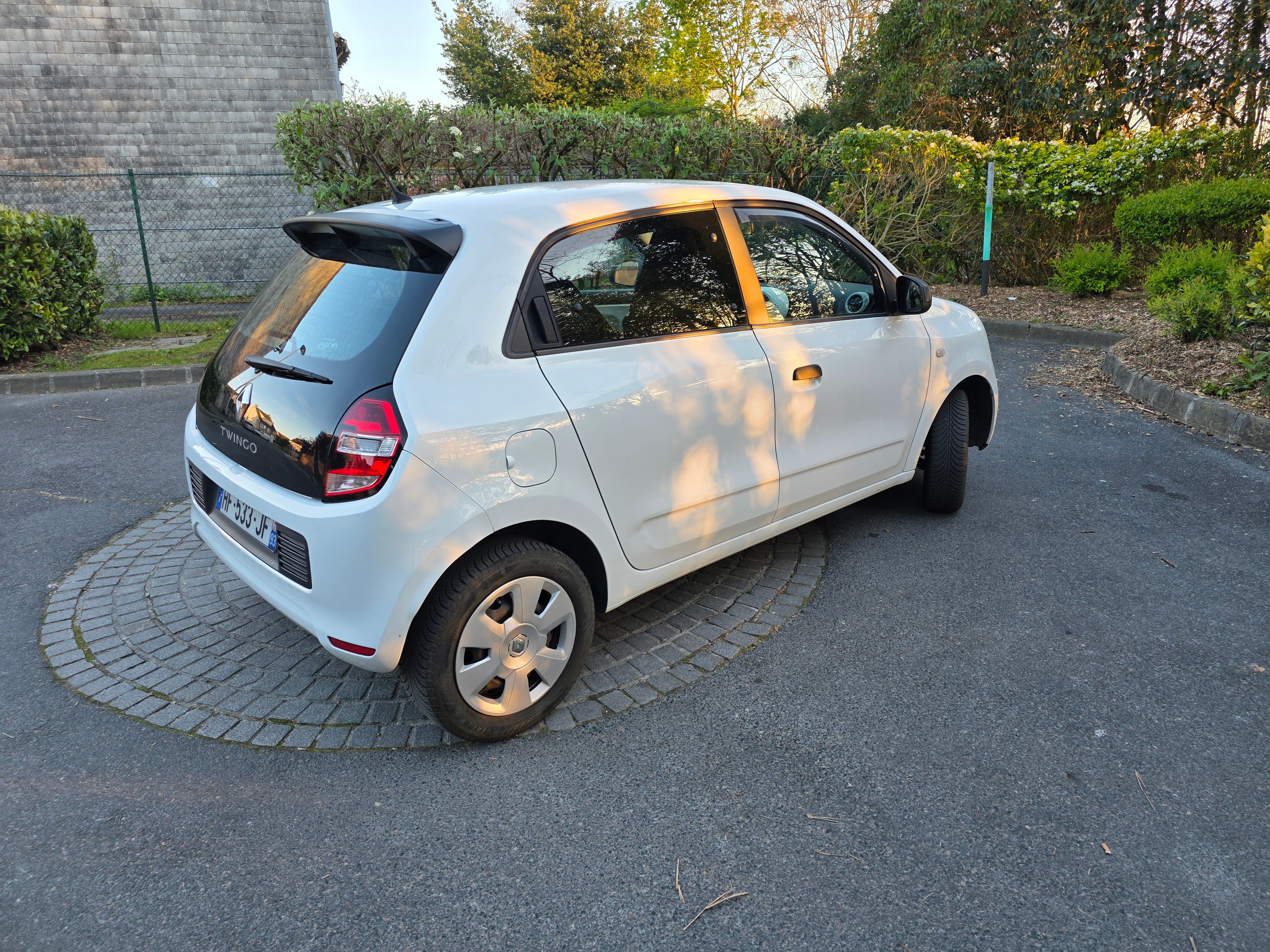 Renault Twingo III avec Siège bébé