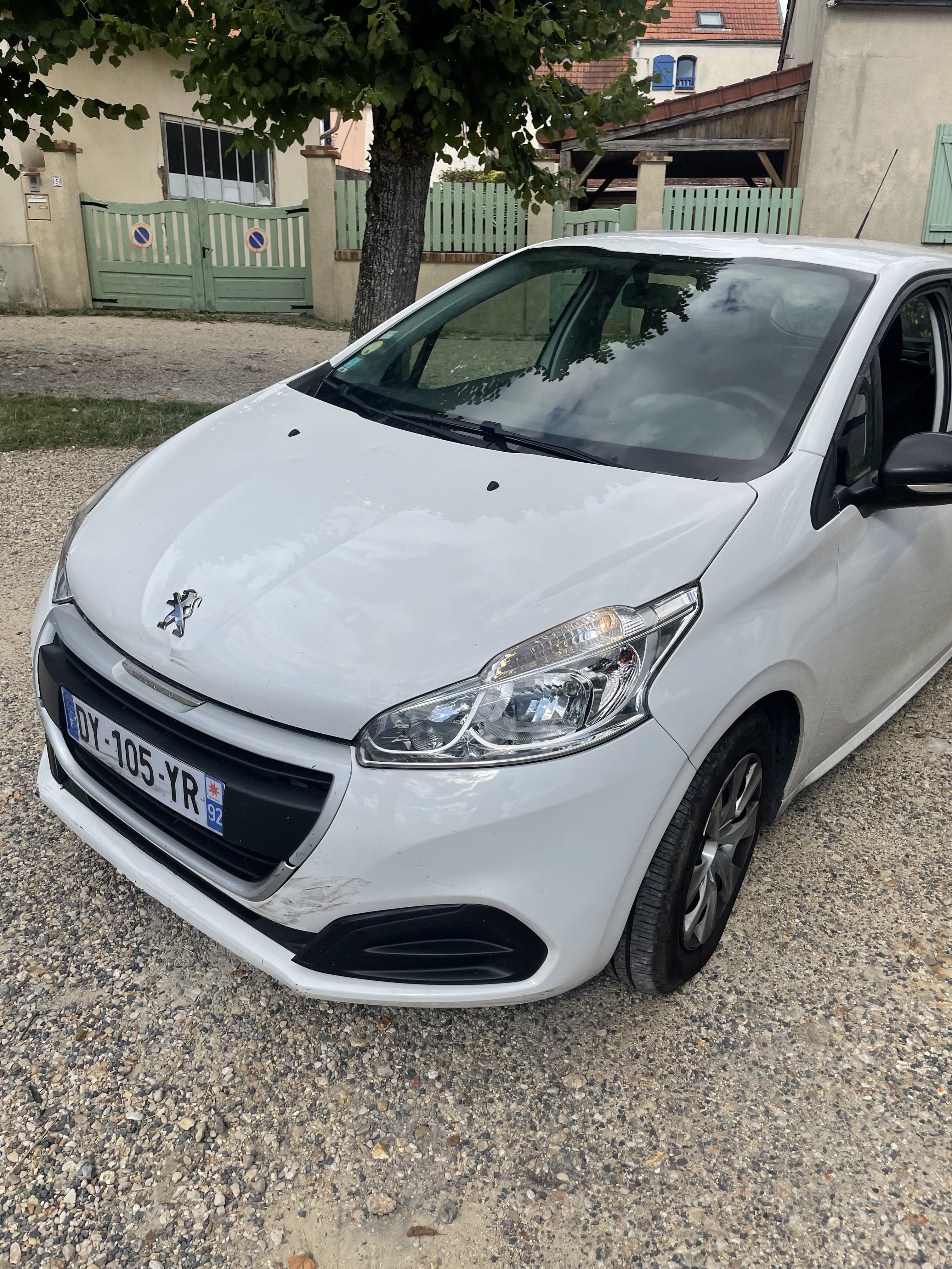 Peugeot 208, 2016, Diesel