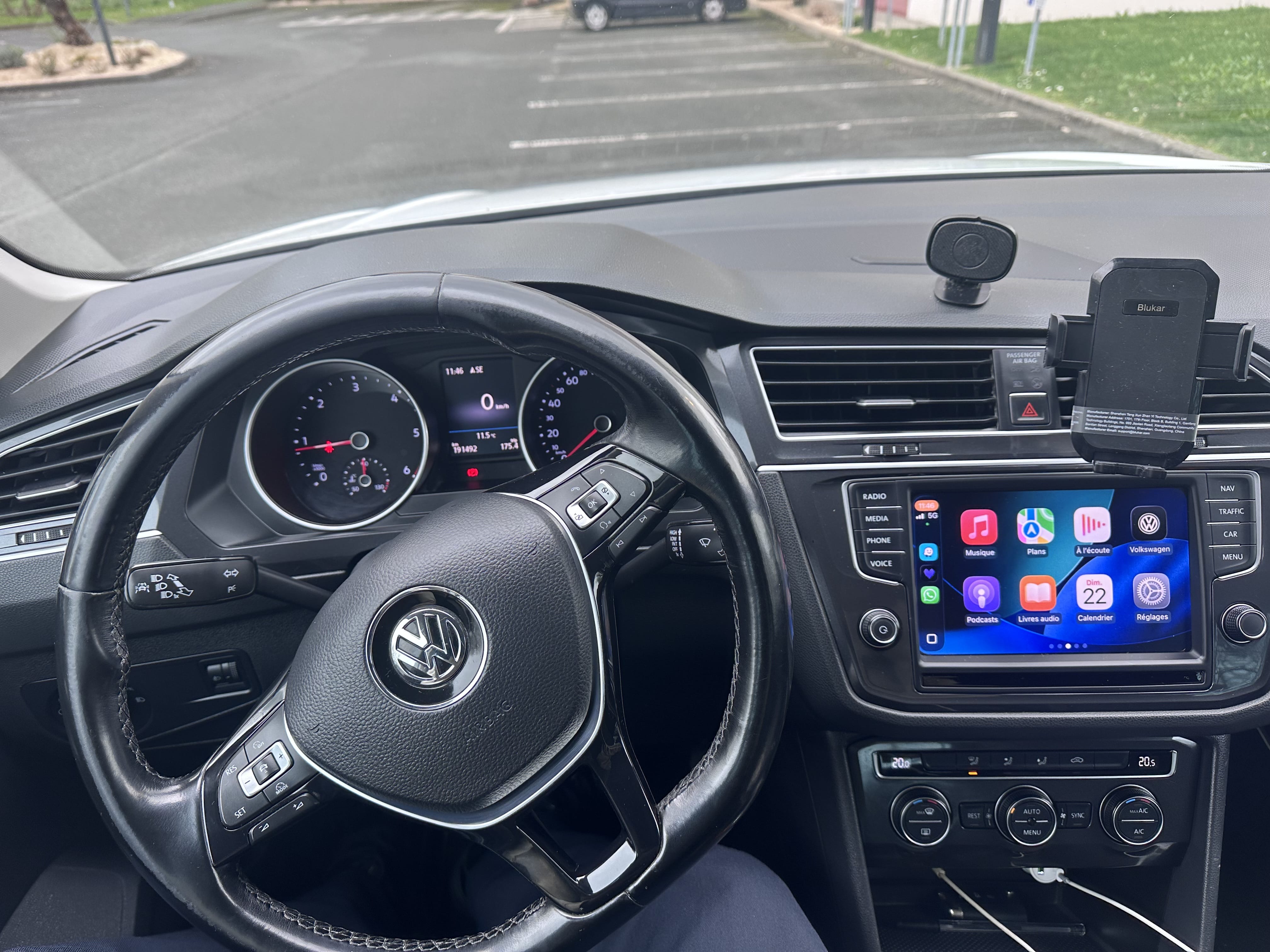 Volkswagen Tiguan avec GPS