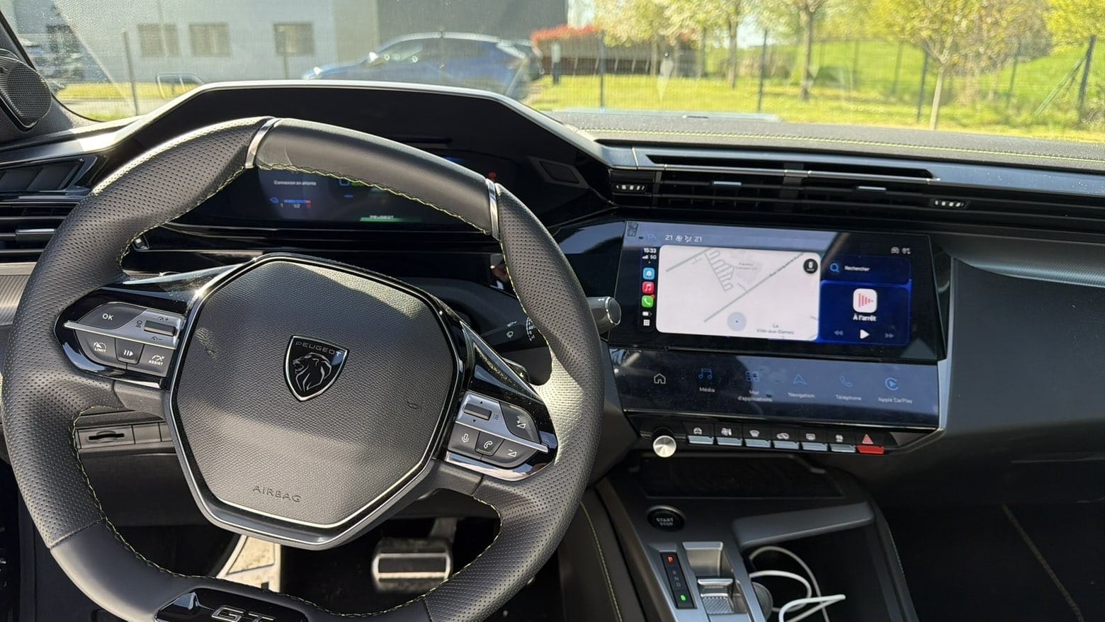Peugeot 308 GT avec GPS