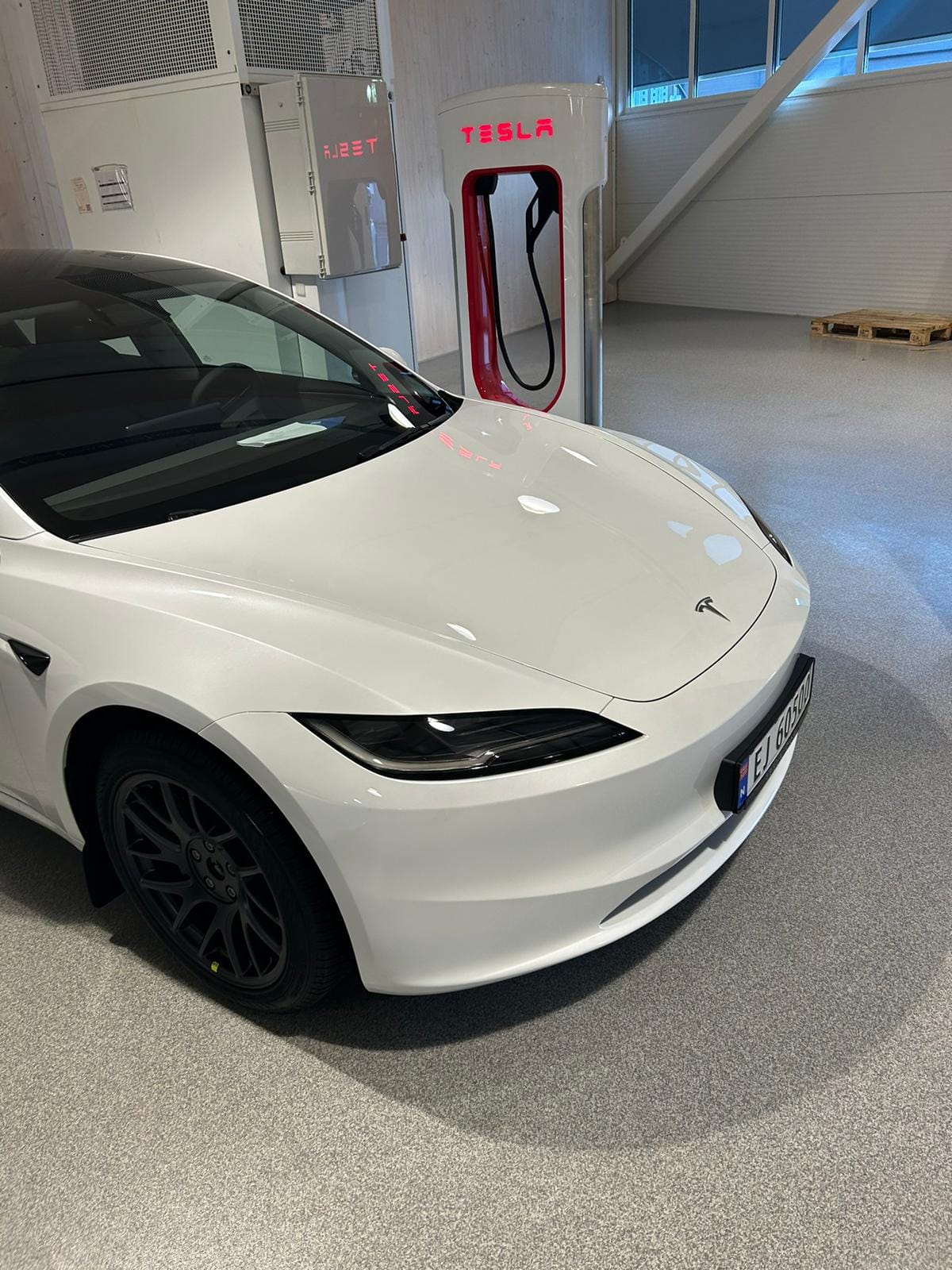 Tesla Model 3 med Aircondition