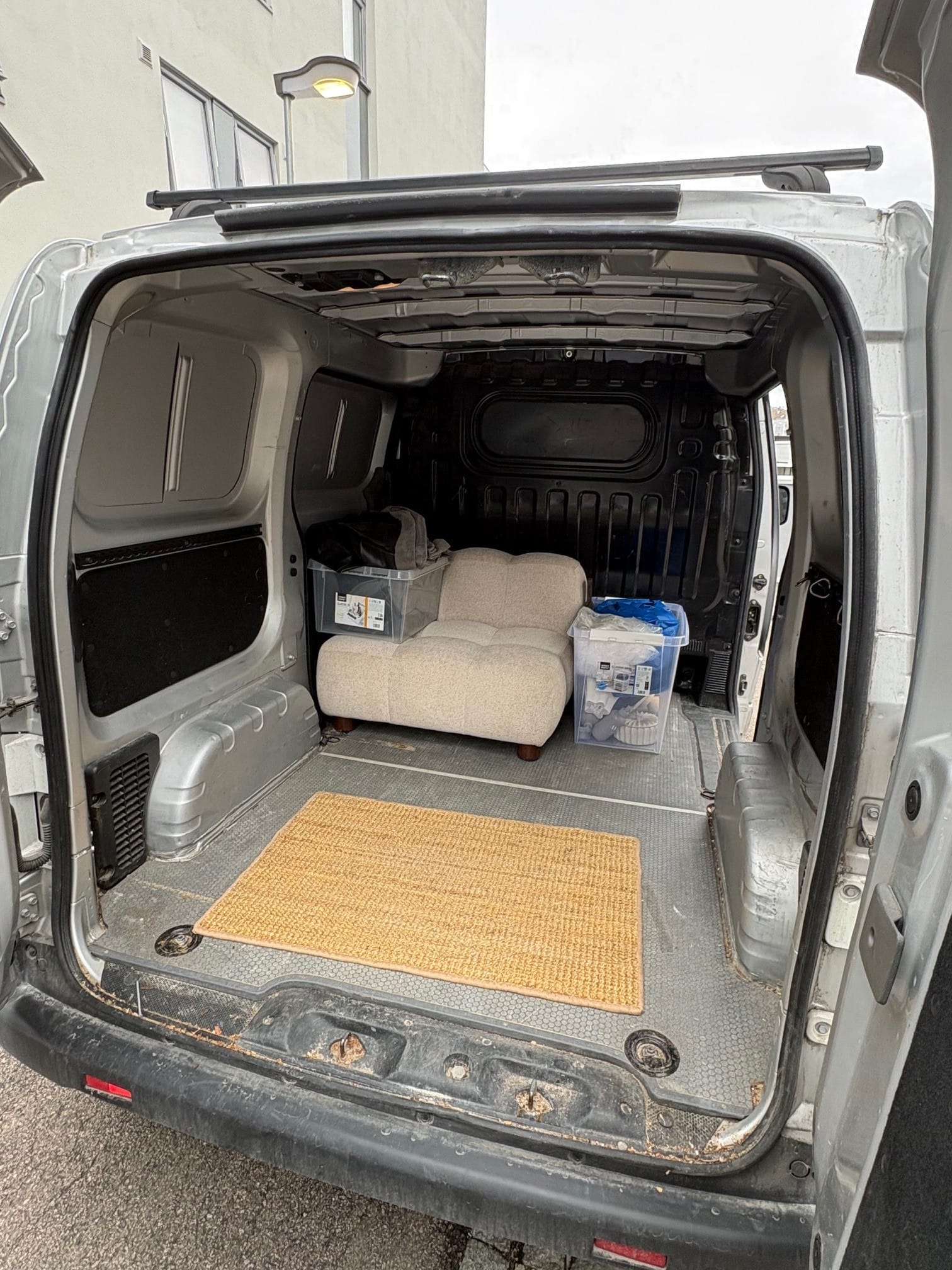 Nissan e-NV200 Varebil med GPS