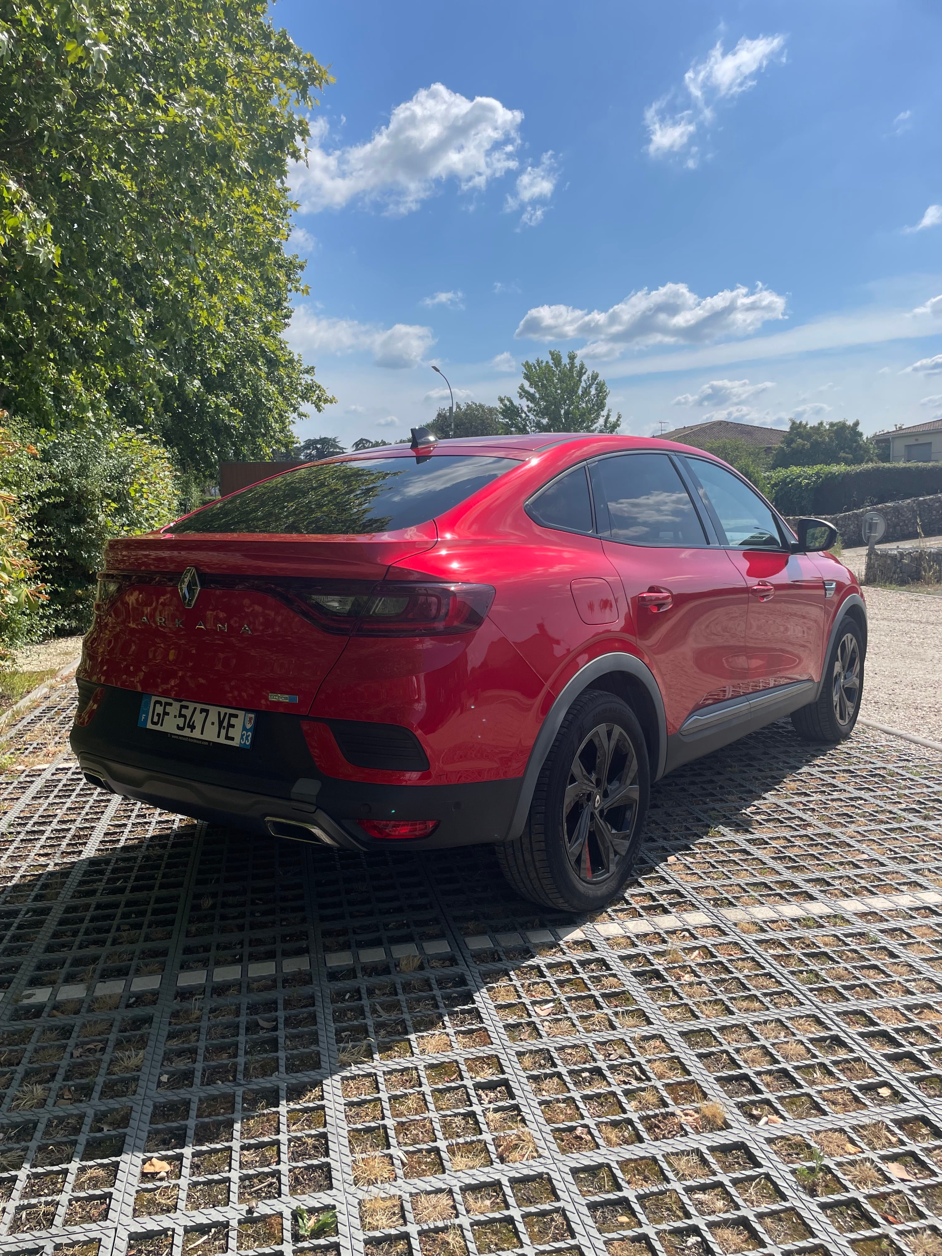 Renault Arkana E-Tech avec Caméra de recul