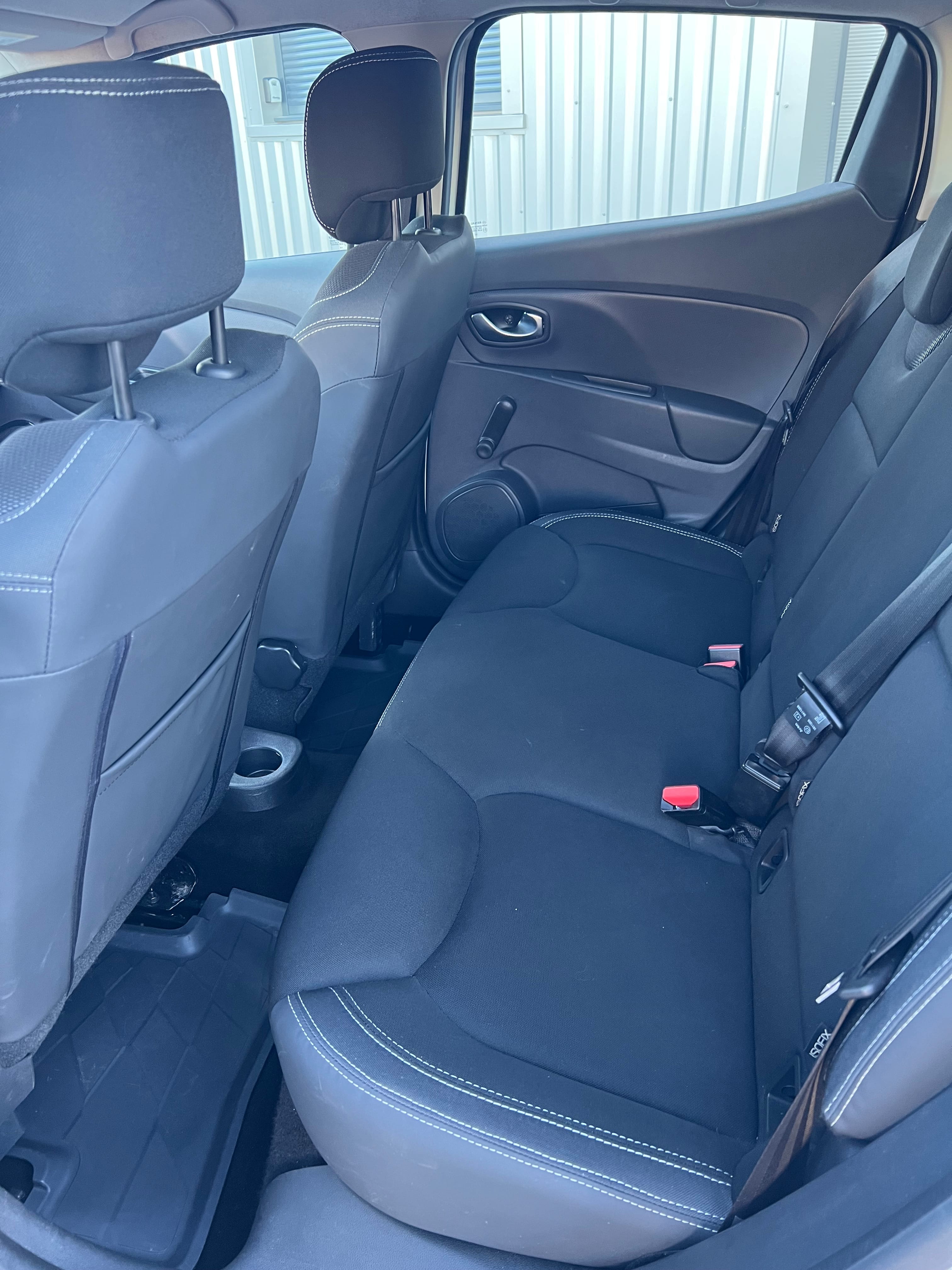 Renault Clio 1.5 DCI DIESEL CARPLAY / GARE SNCF avec Audio Bluetooth