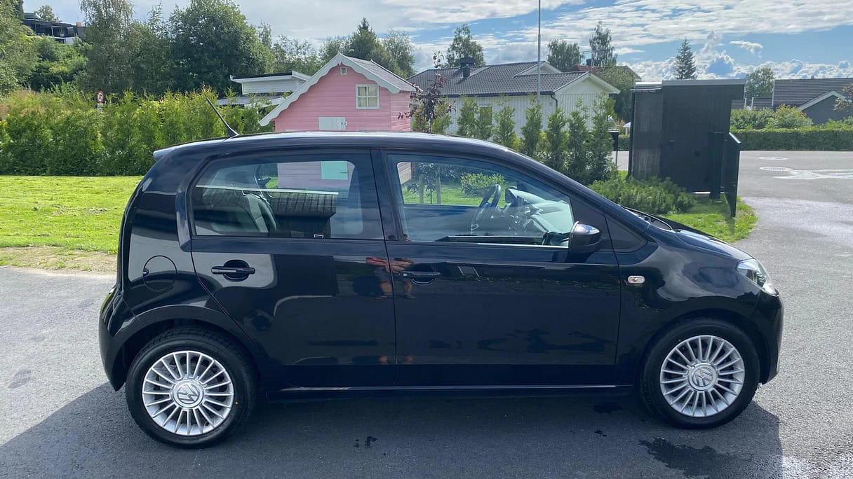 Volkswagen Up! with Air conditioning
