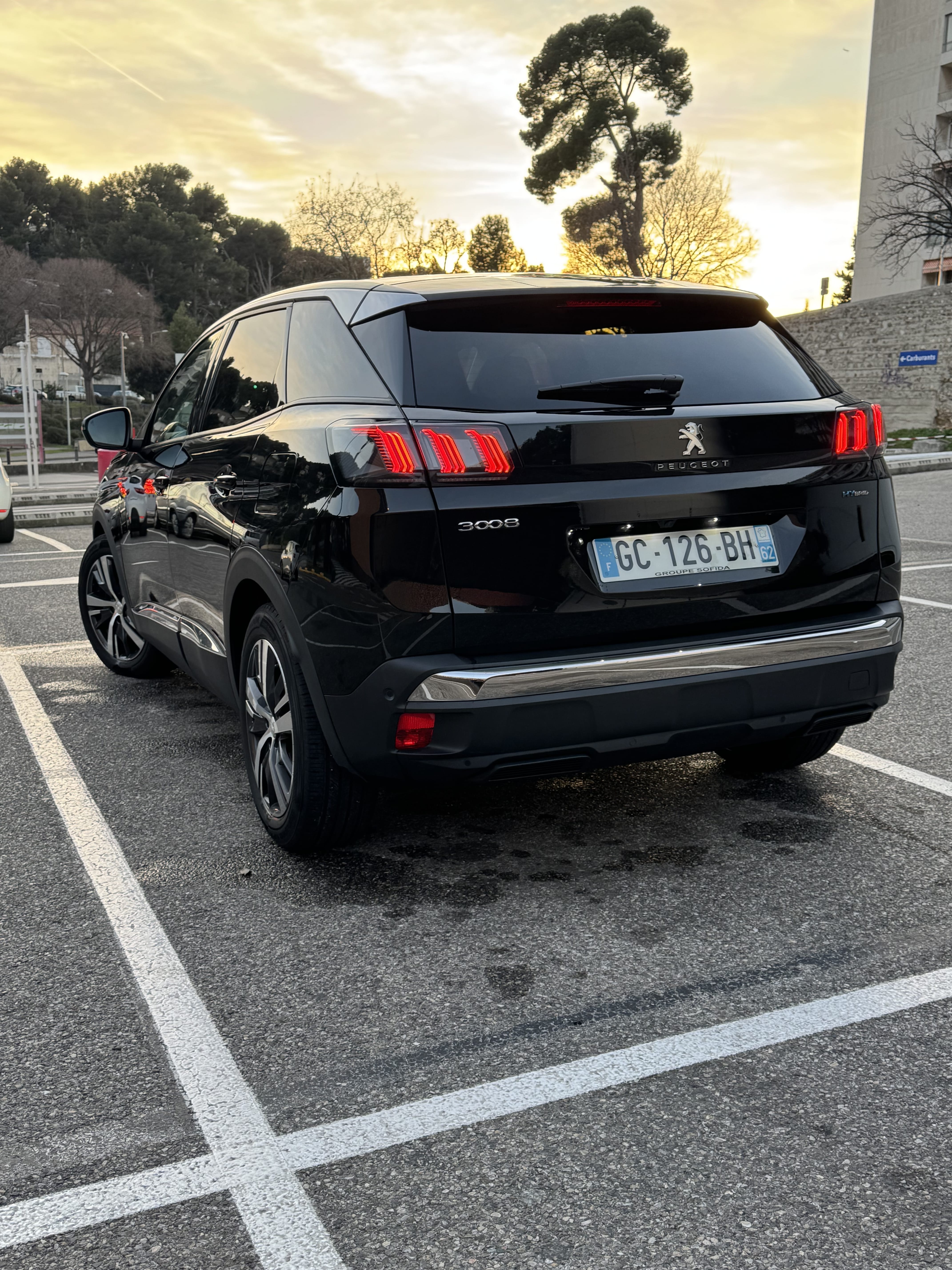 Peugeot 3008 with GPS